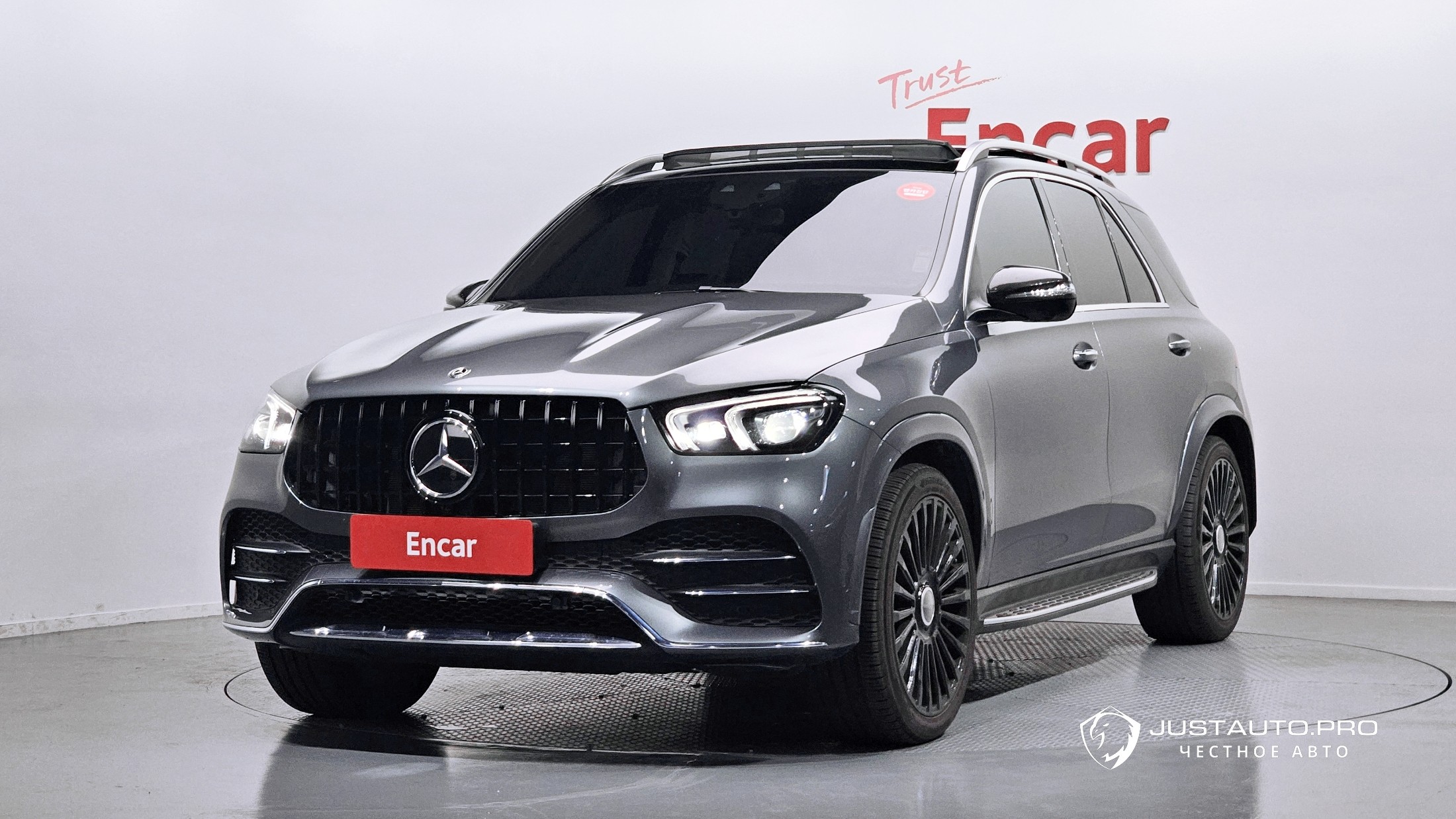 Автомобиль Mercedes-Benz GLE-Class