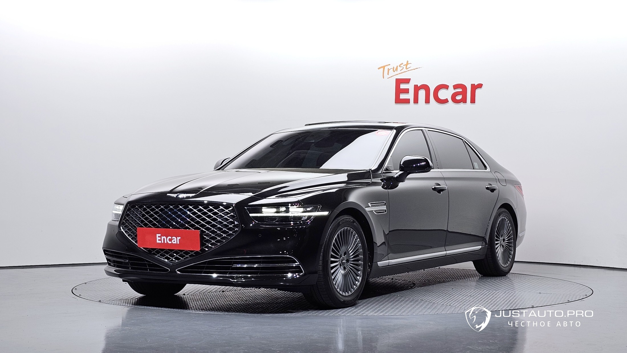 Автомобиль Genesis G90