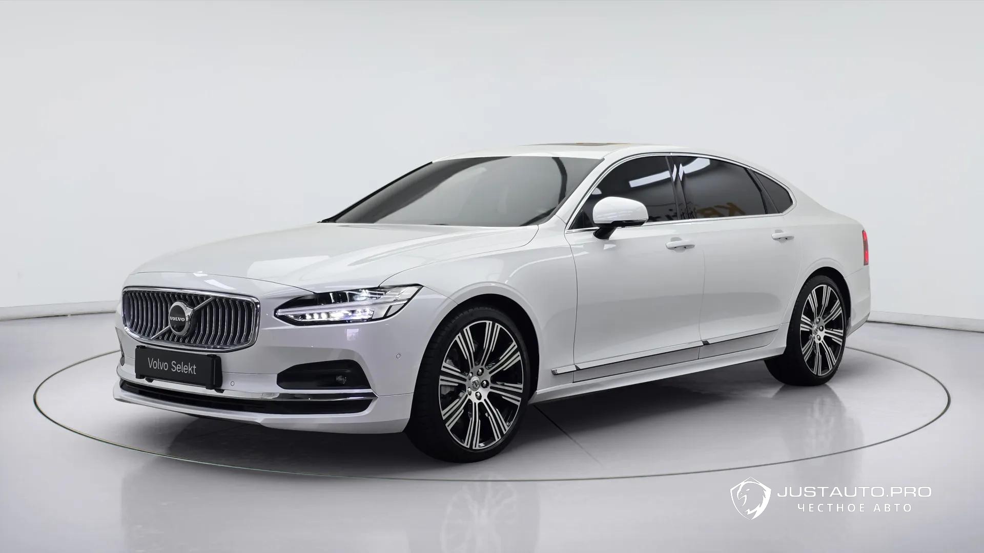 Автомобиль Volvo S90
