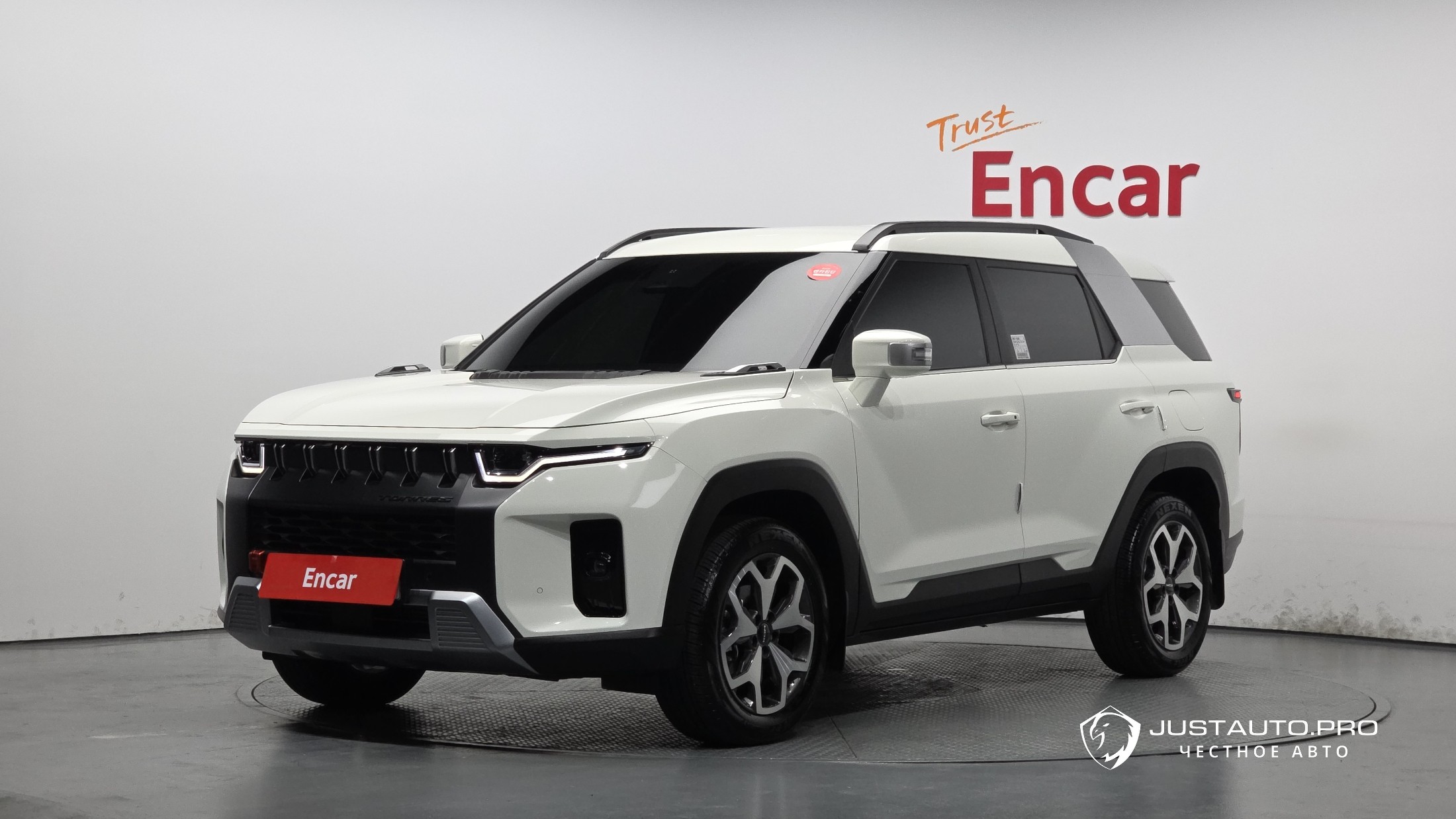 Автомобиль KG_Mobility_Ssangyong Torres