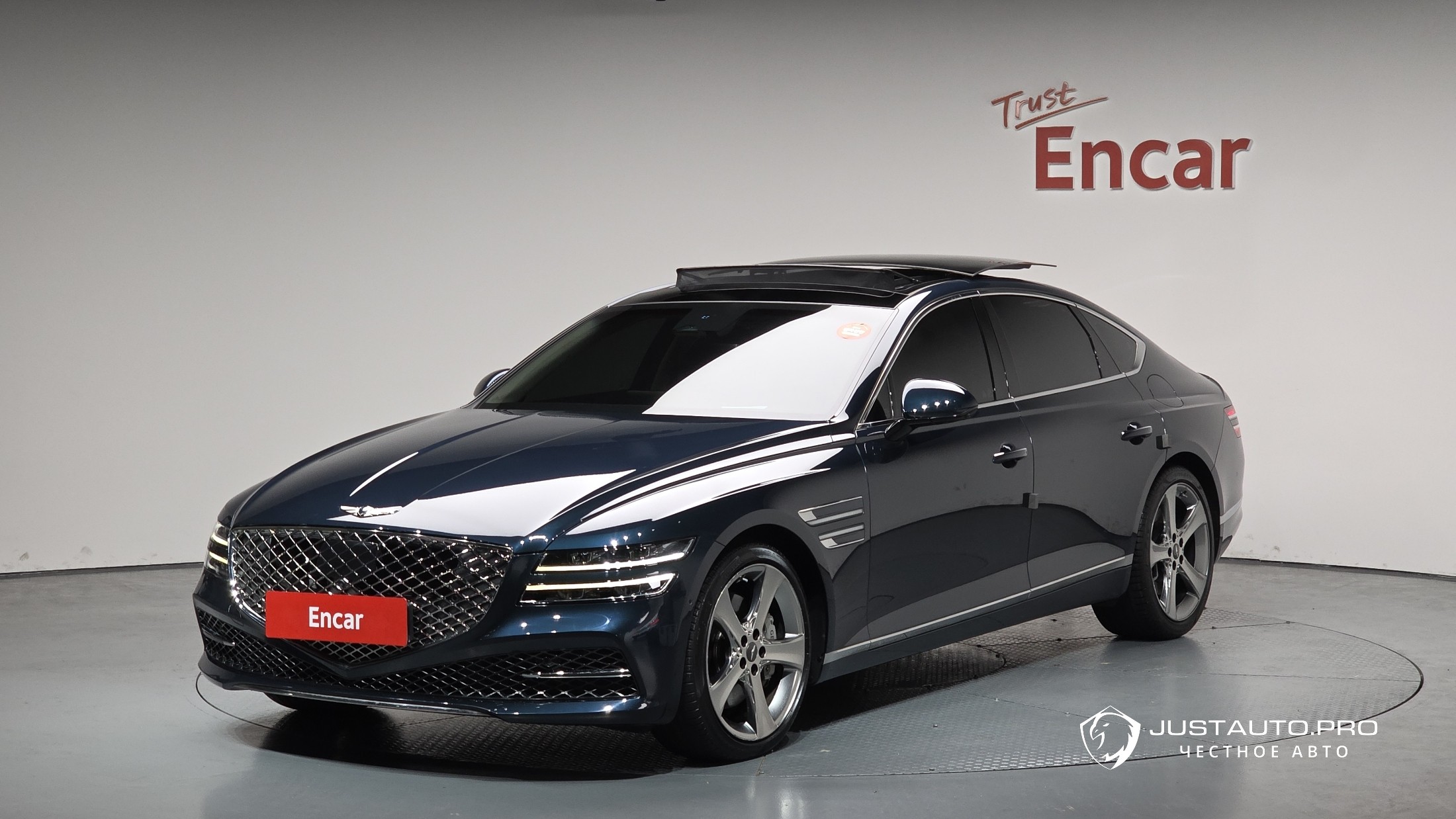 Автомобиль Genesis G80