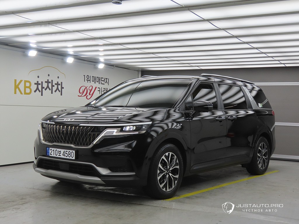 Автомобиль Kia Canival