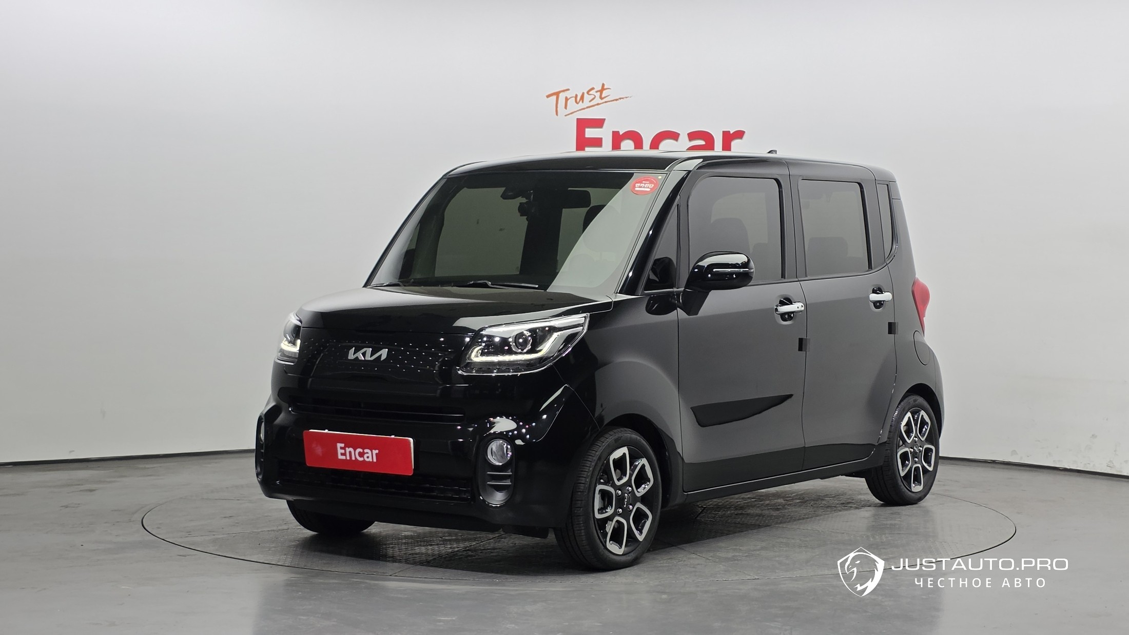 Автомобиль Kia RAY