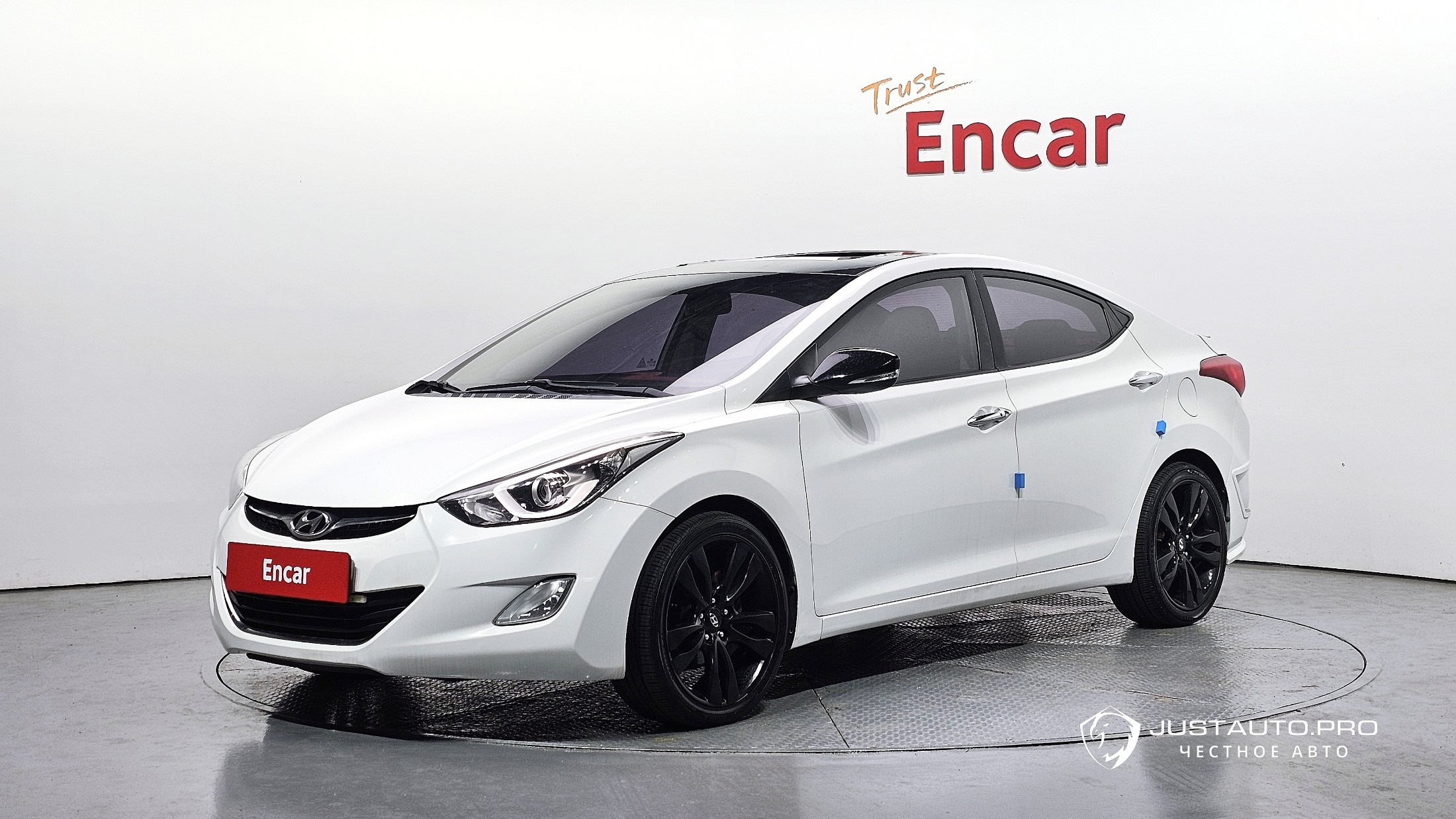 Автомобиль Hyundai AVANTE