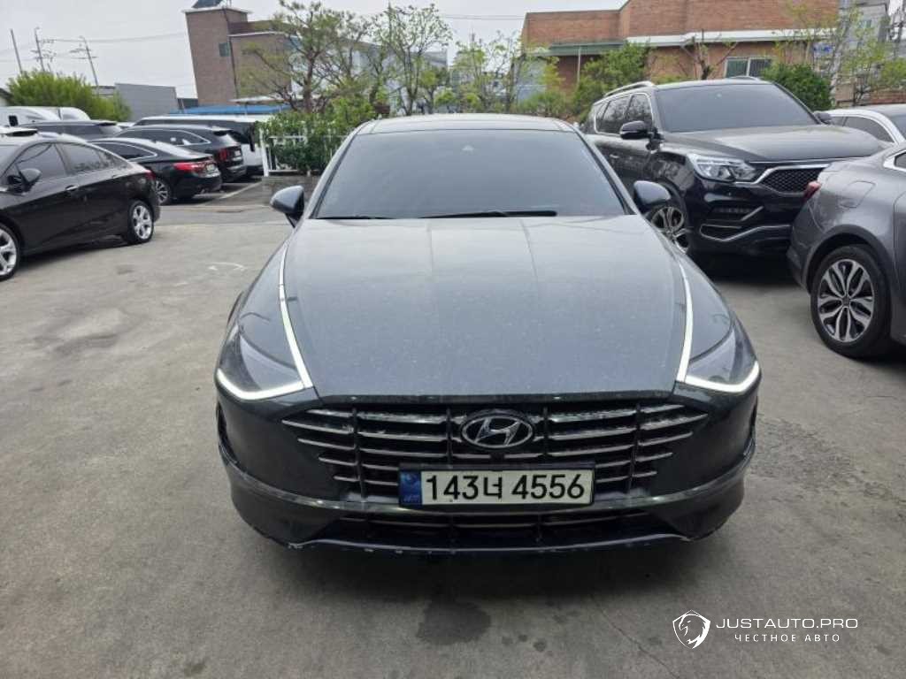 Автомобиль Hyundai Sonata