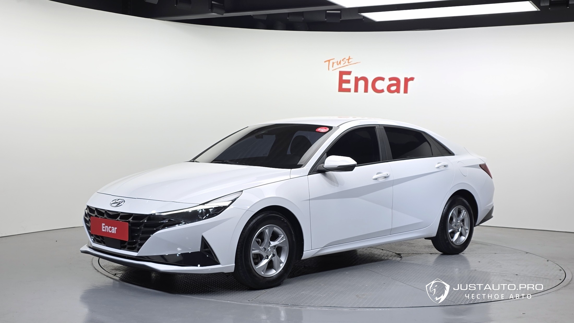 Автомобиль Hyundai AVANTE