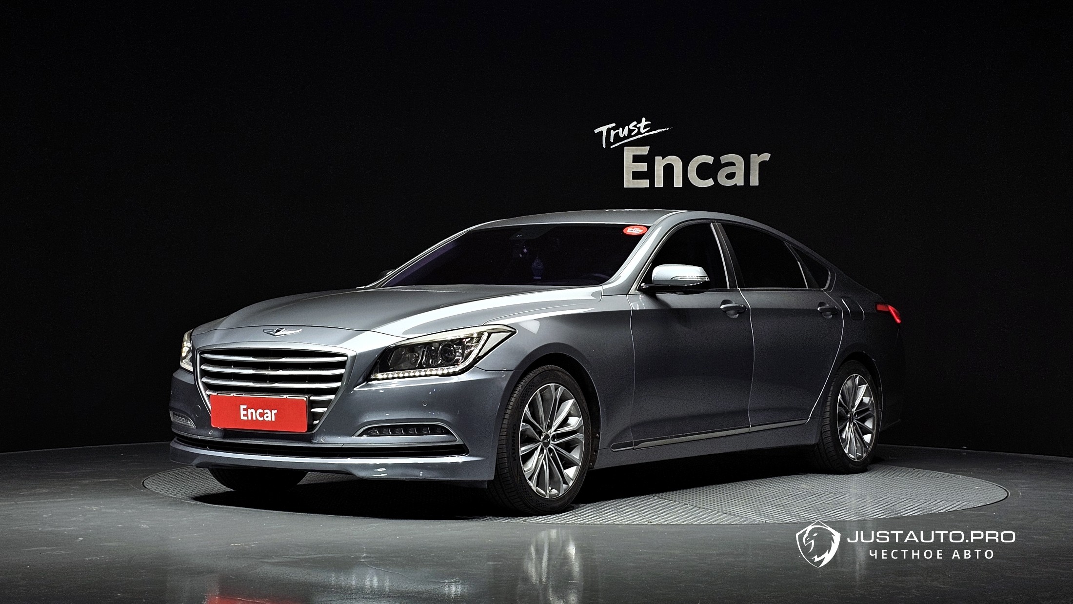 Автомобиль Hyundai Genesis