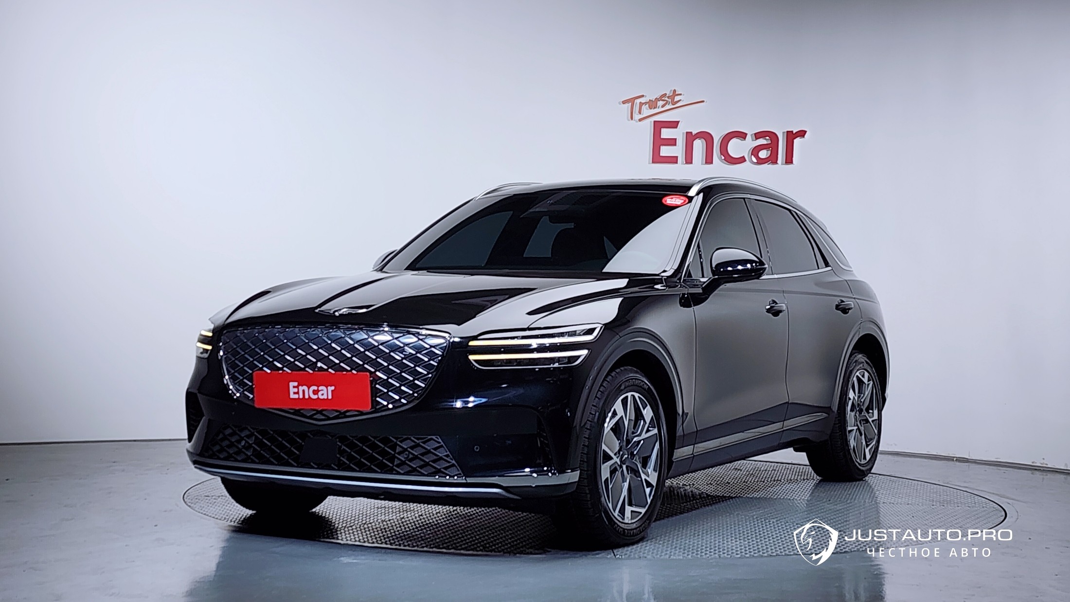 Автомобиль Genesis GV70