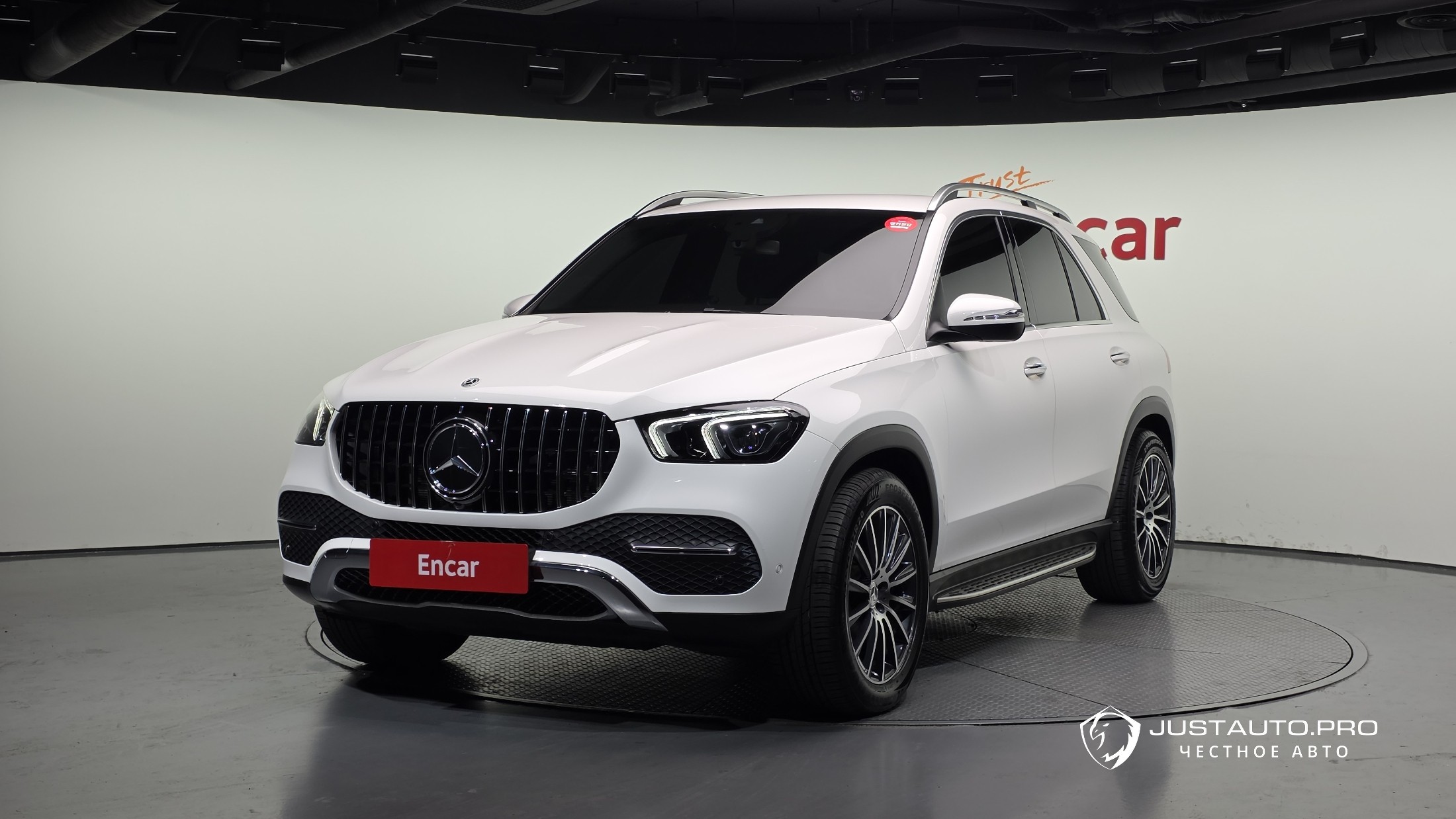 Автомобиль Mercedes-Benz GLE-Class