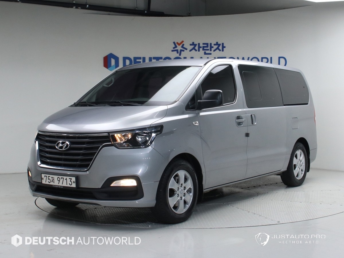 Автомобиль Hyundai Starex