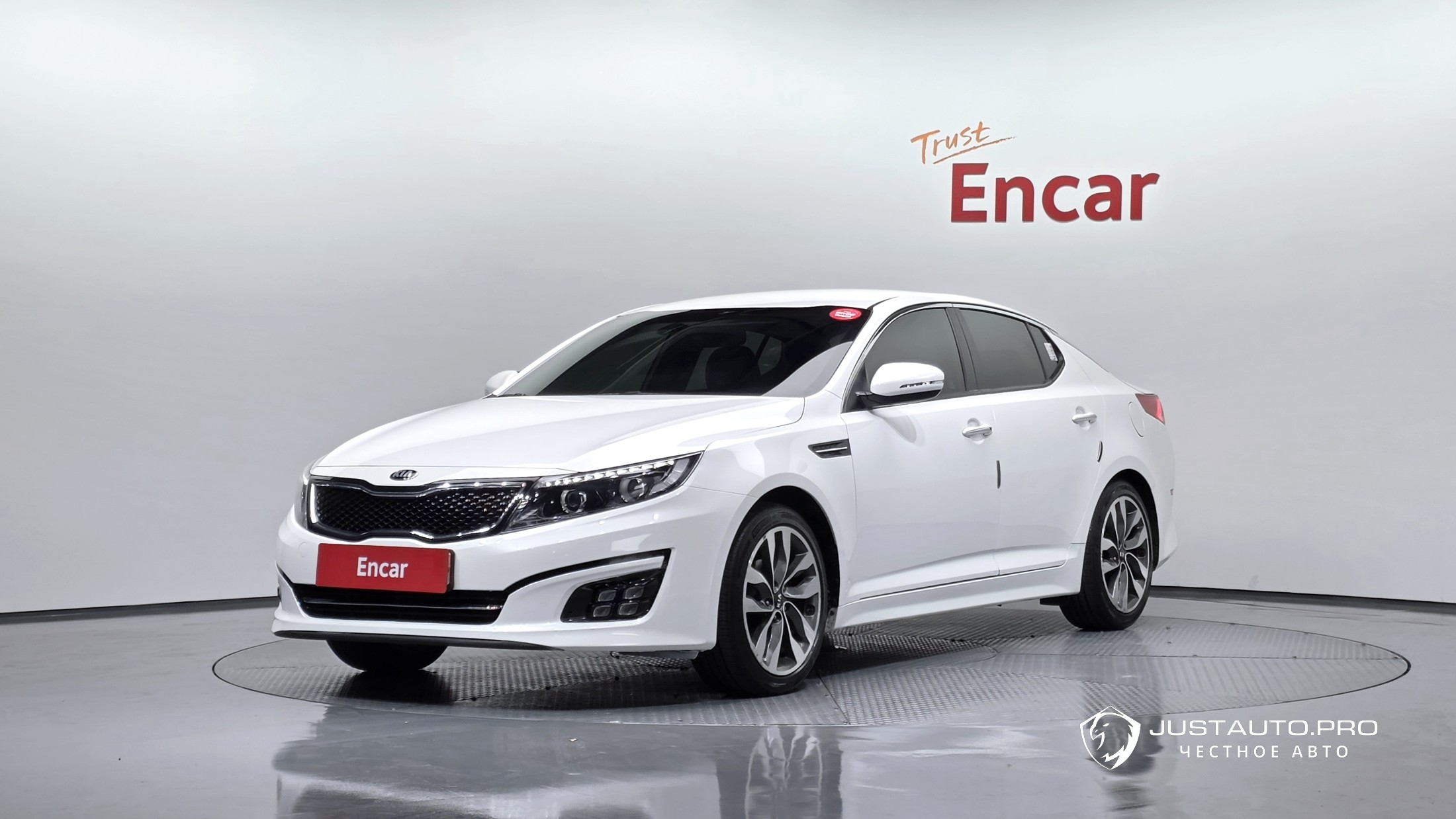Автомобиль Kia K5