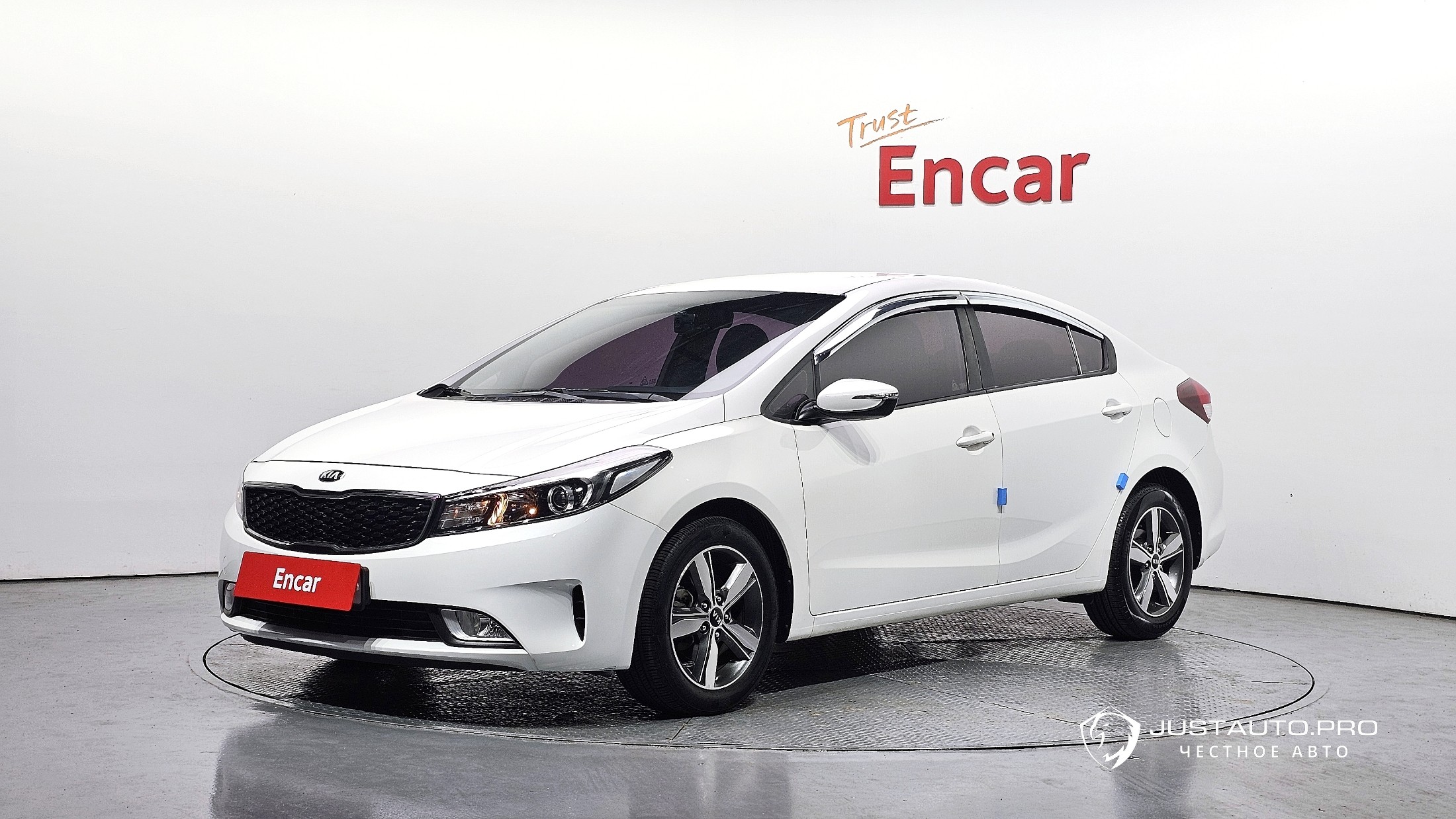 Автомобиль Kia K3