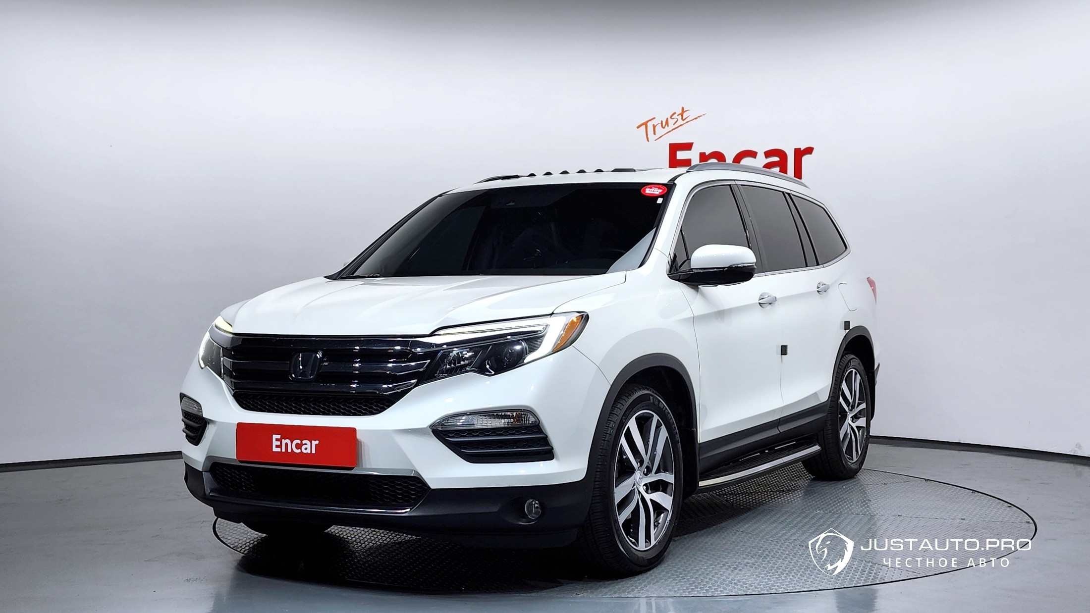 Автомобиль Honda Pilot