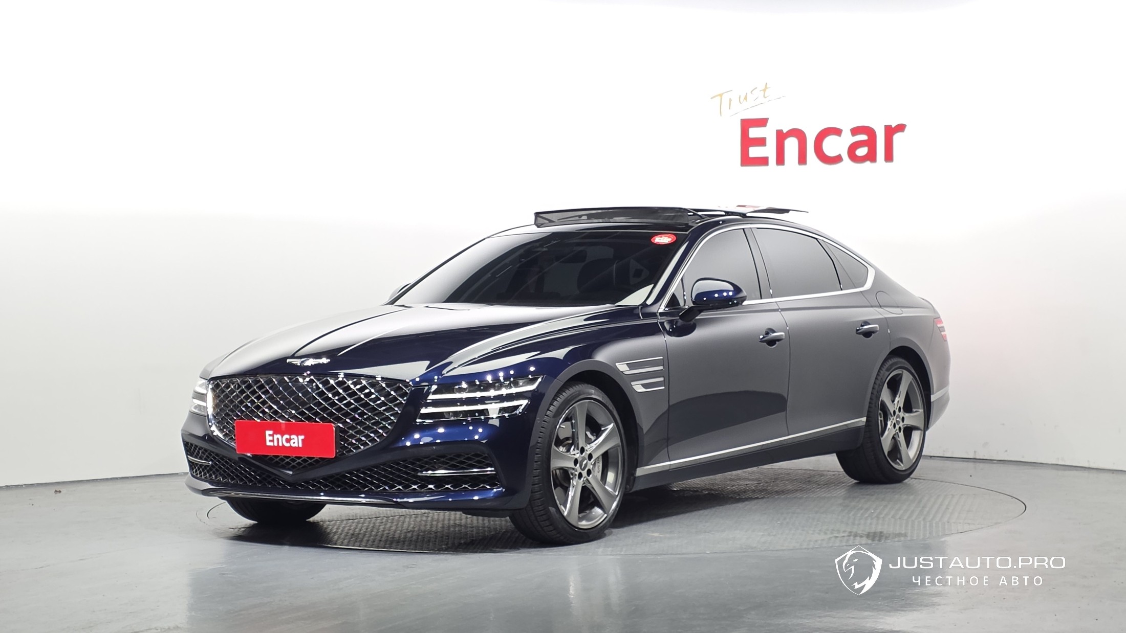 Автомобиль Genesis G80