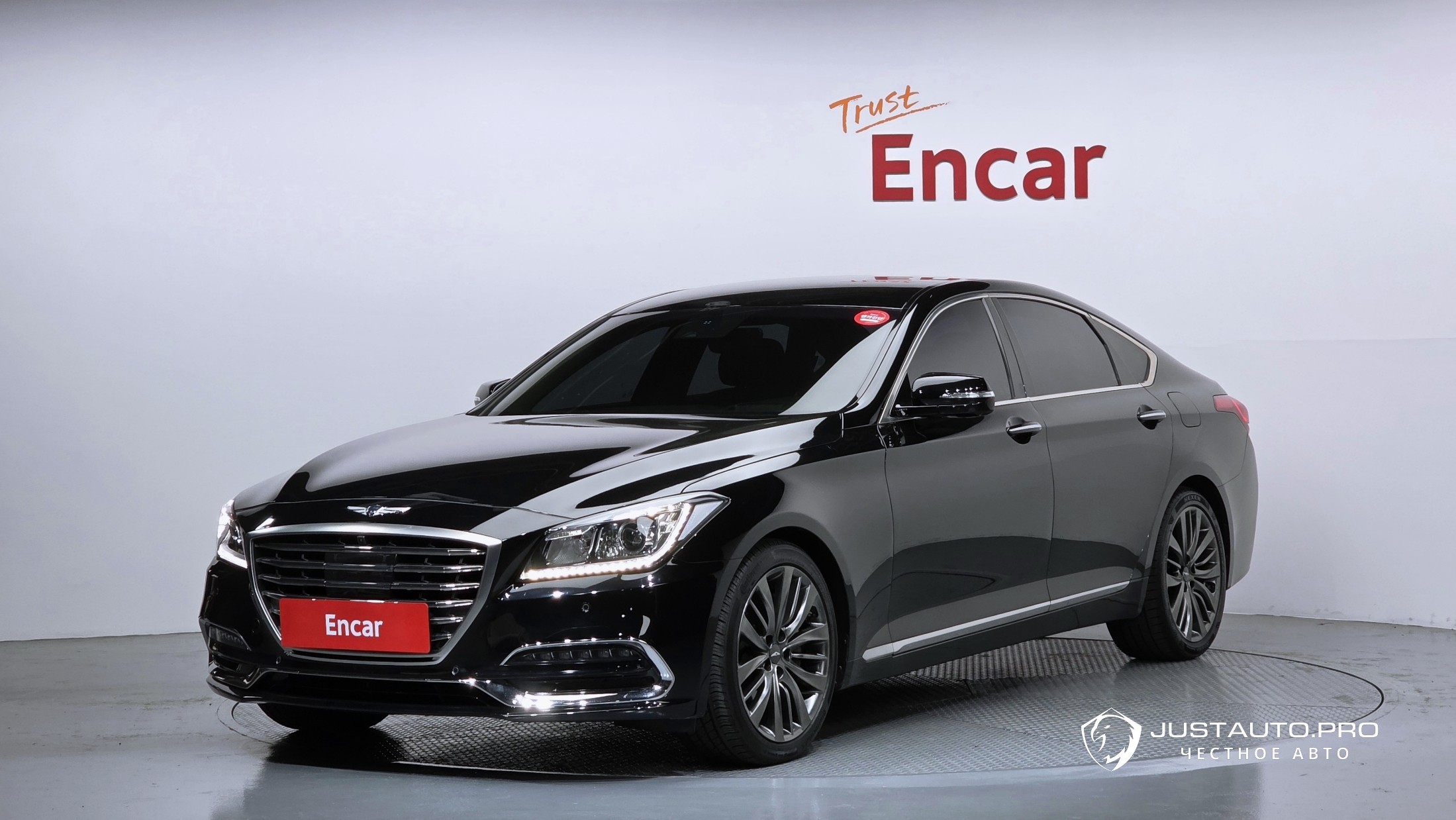 Автомобиль Genesis G80