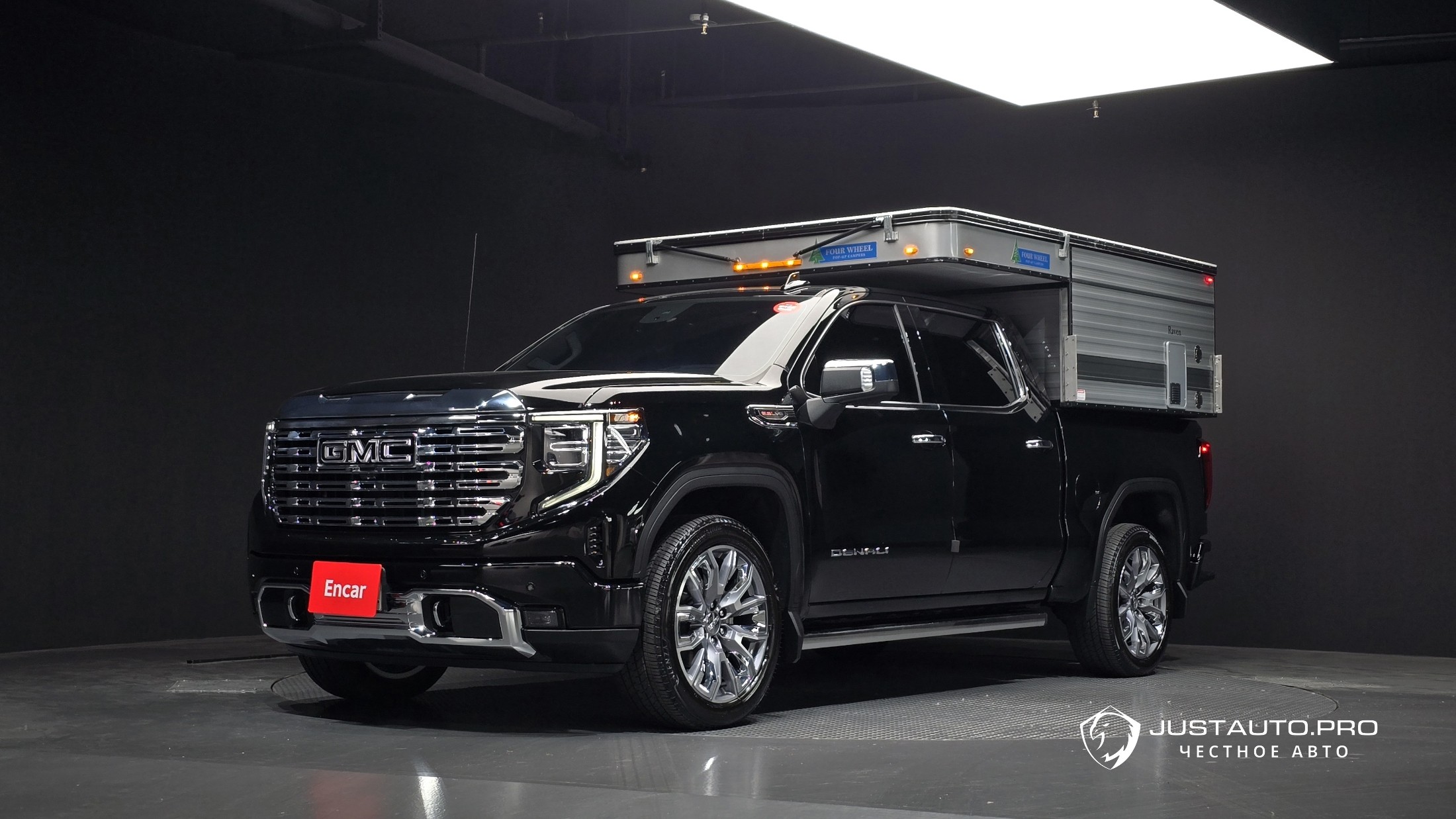 Автомобиль GMC Sierra