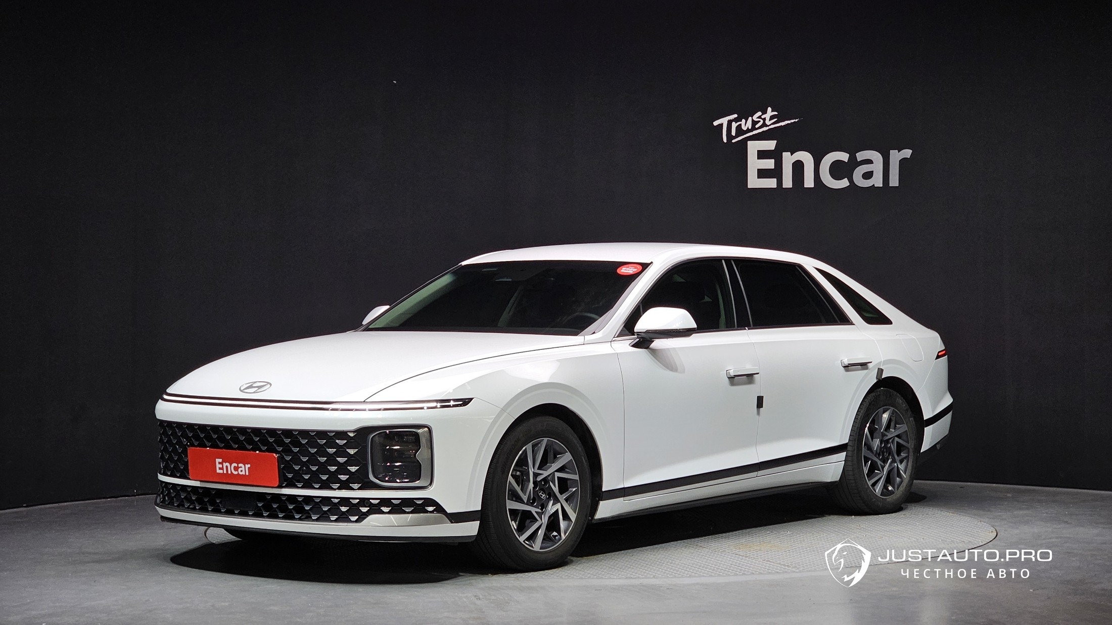 Автомобиль Hyundai Grandeur