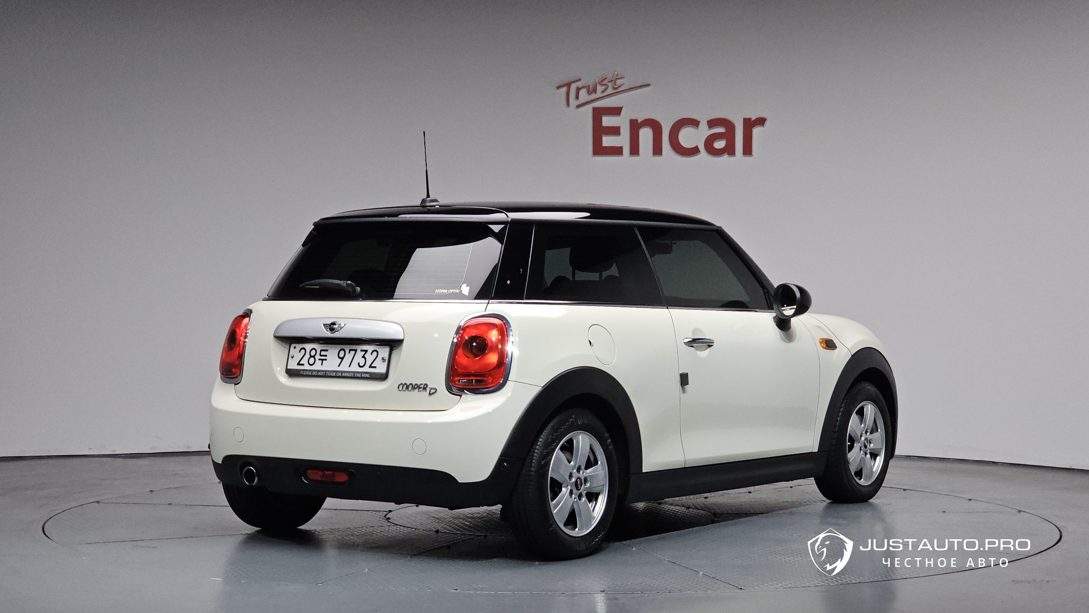 Автомобиль Mini Cooper
