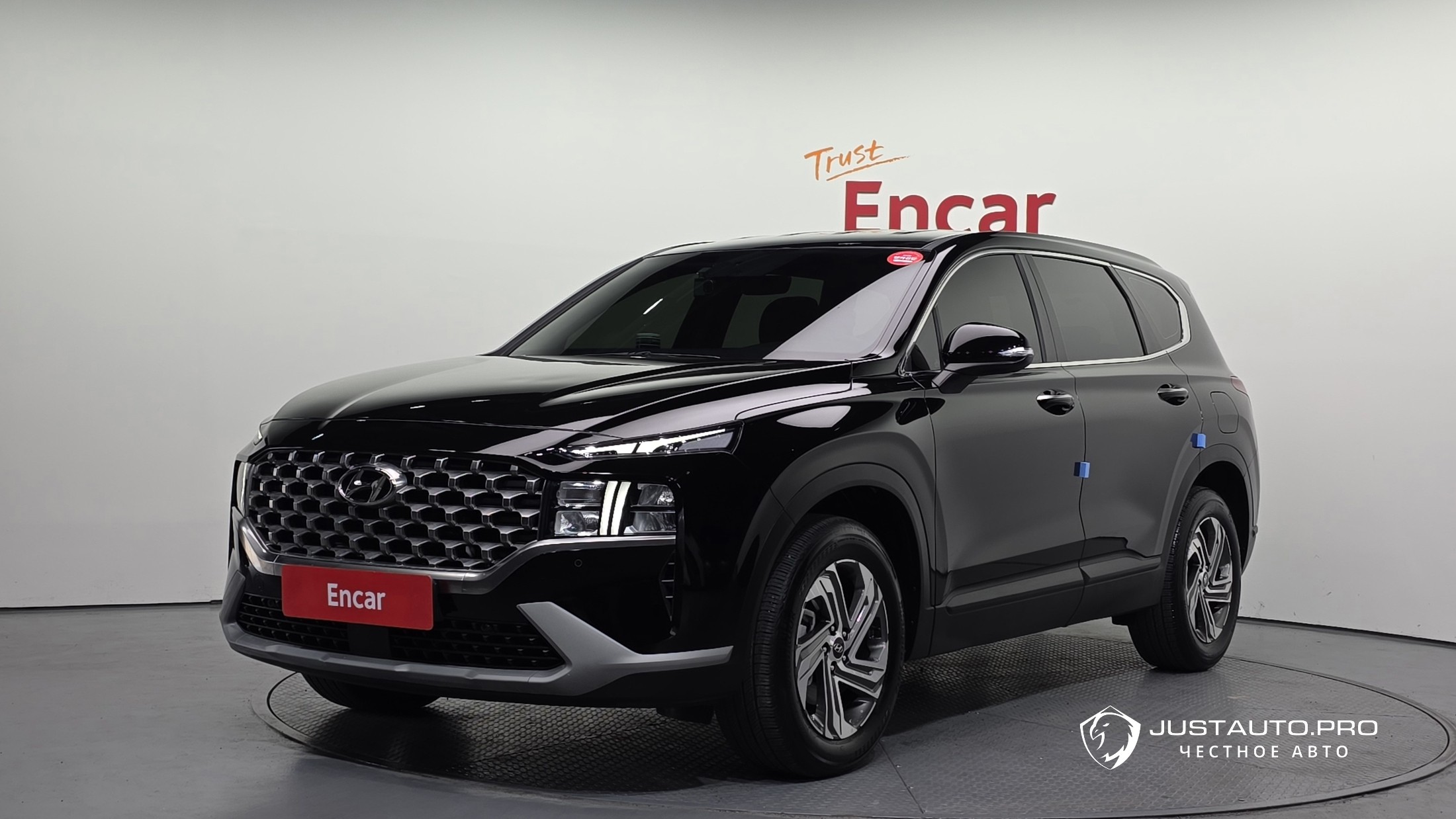 Автомобиль Hyundai Santafe