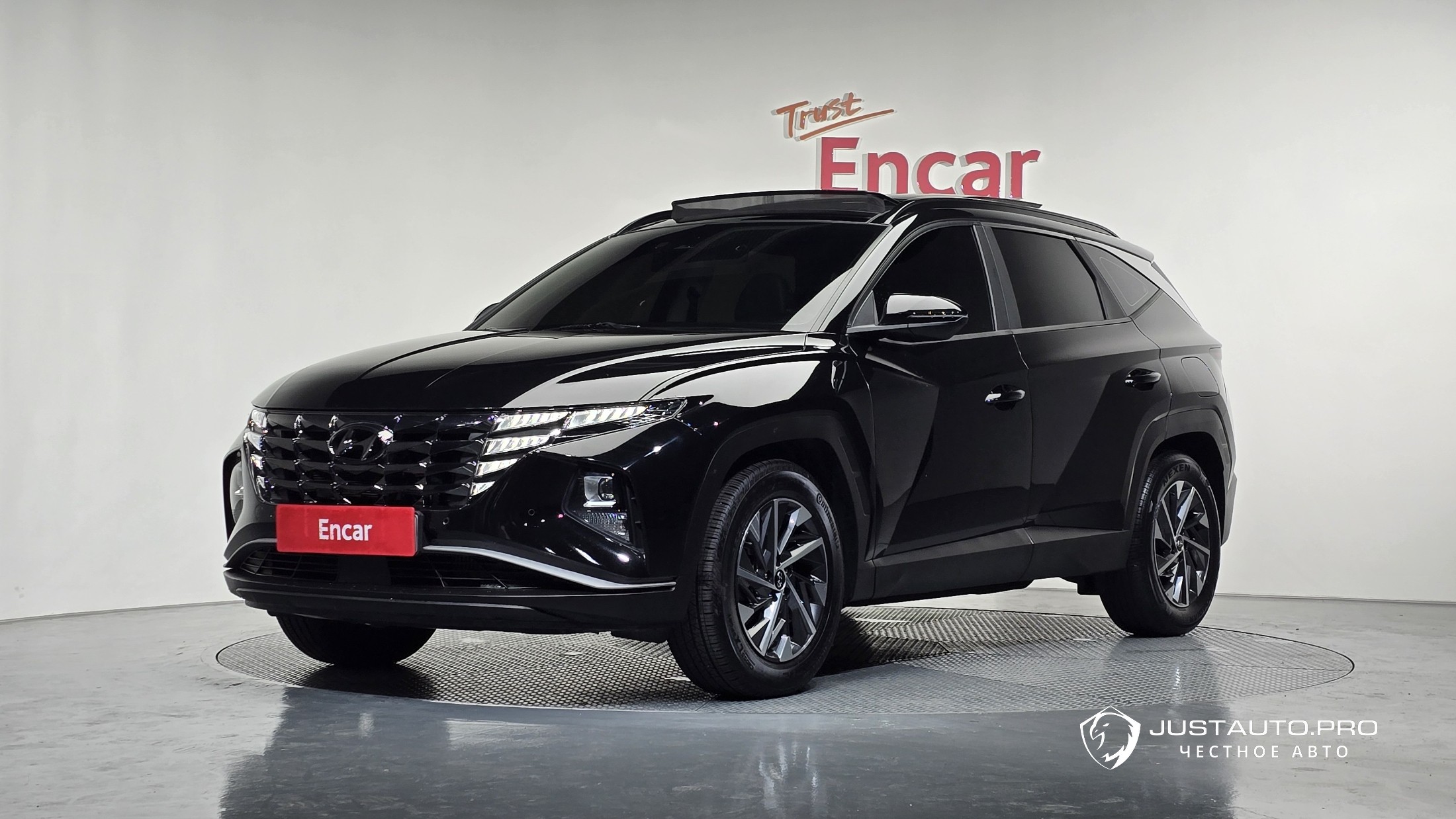 Автомобиль Hyundai Tucson