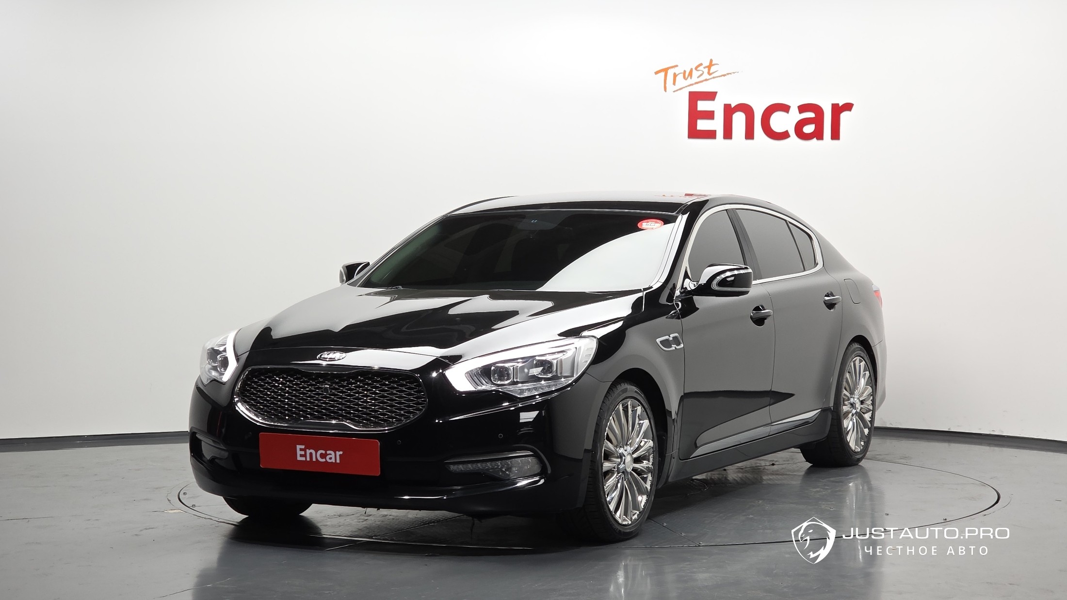 Автомобиль Kia K9