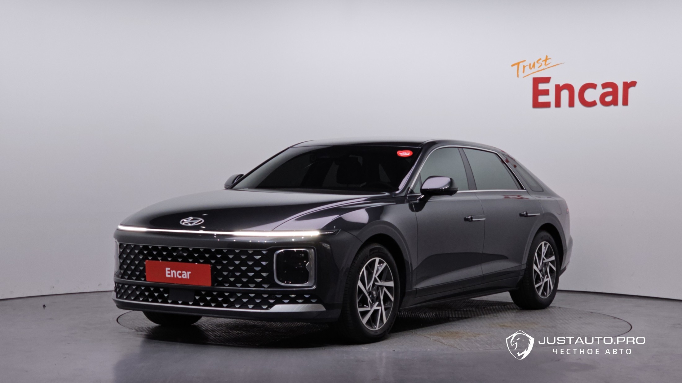 Автомобиль Hyundai Grandeur