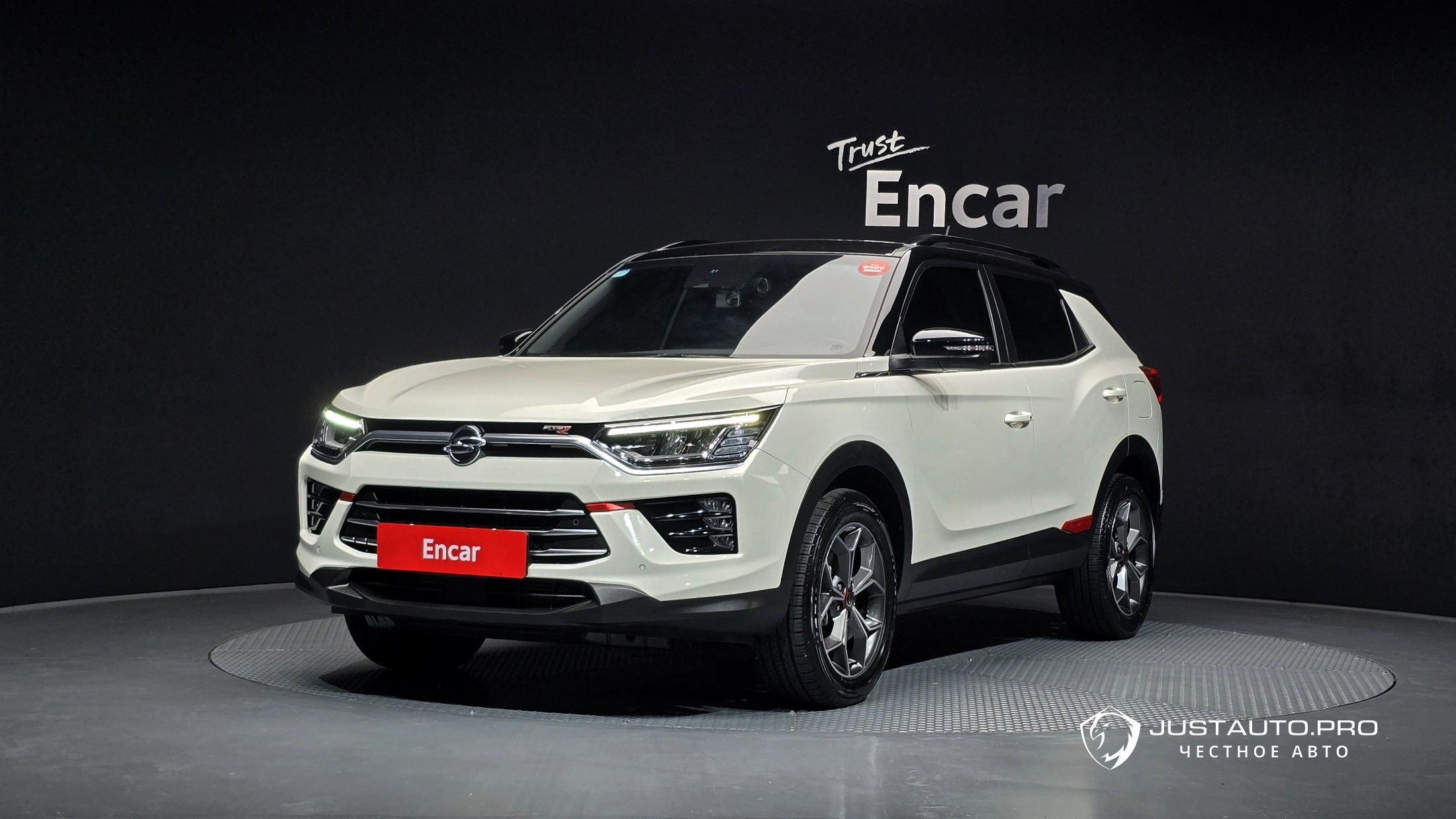 Автомобиль KG_Mobility_Ssangyong KORANDO