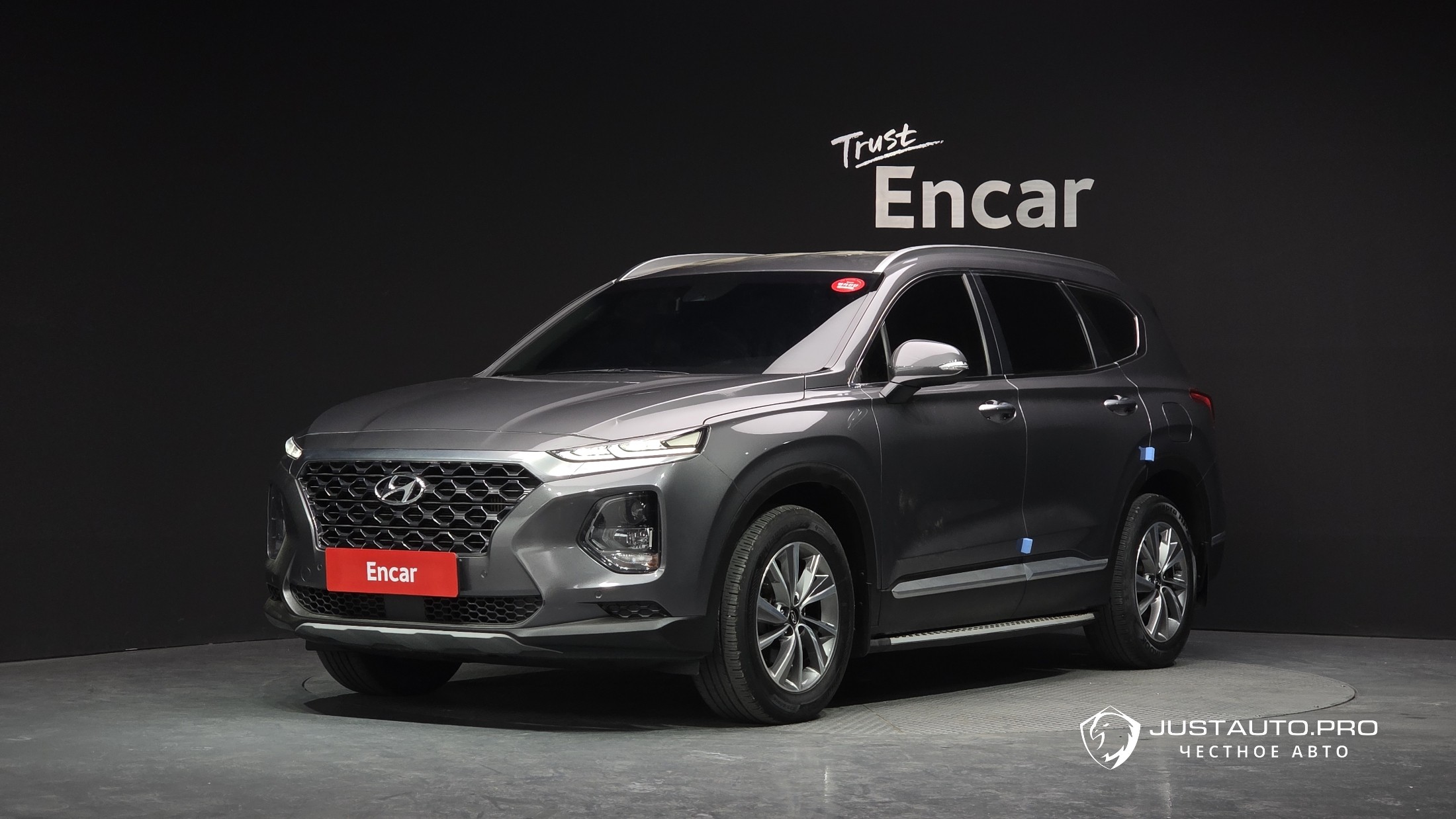 Автомобиль Hyundai Santafe