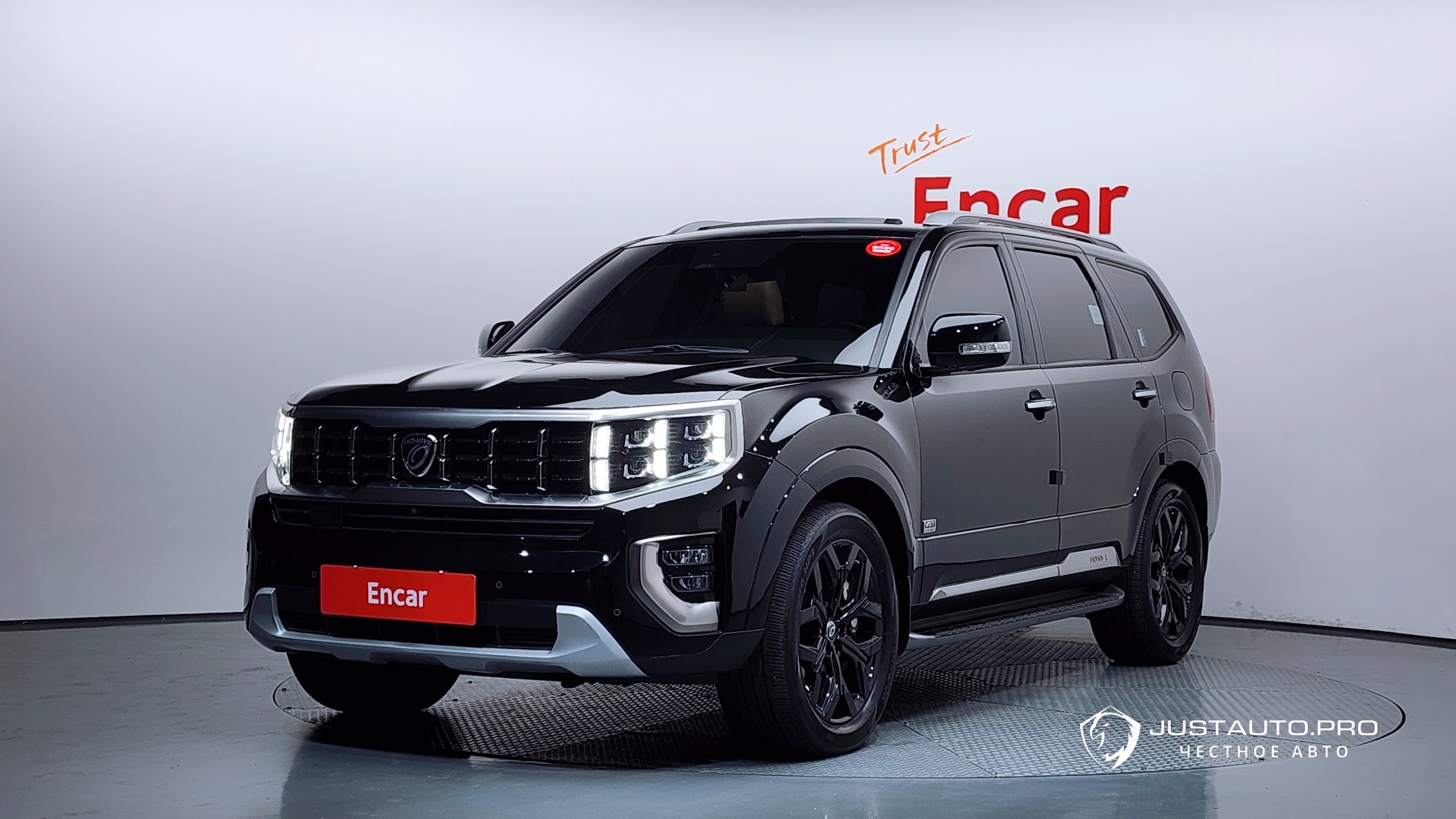 Автомобиль Kia Mohave