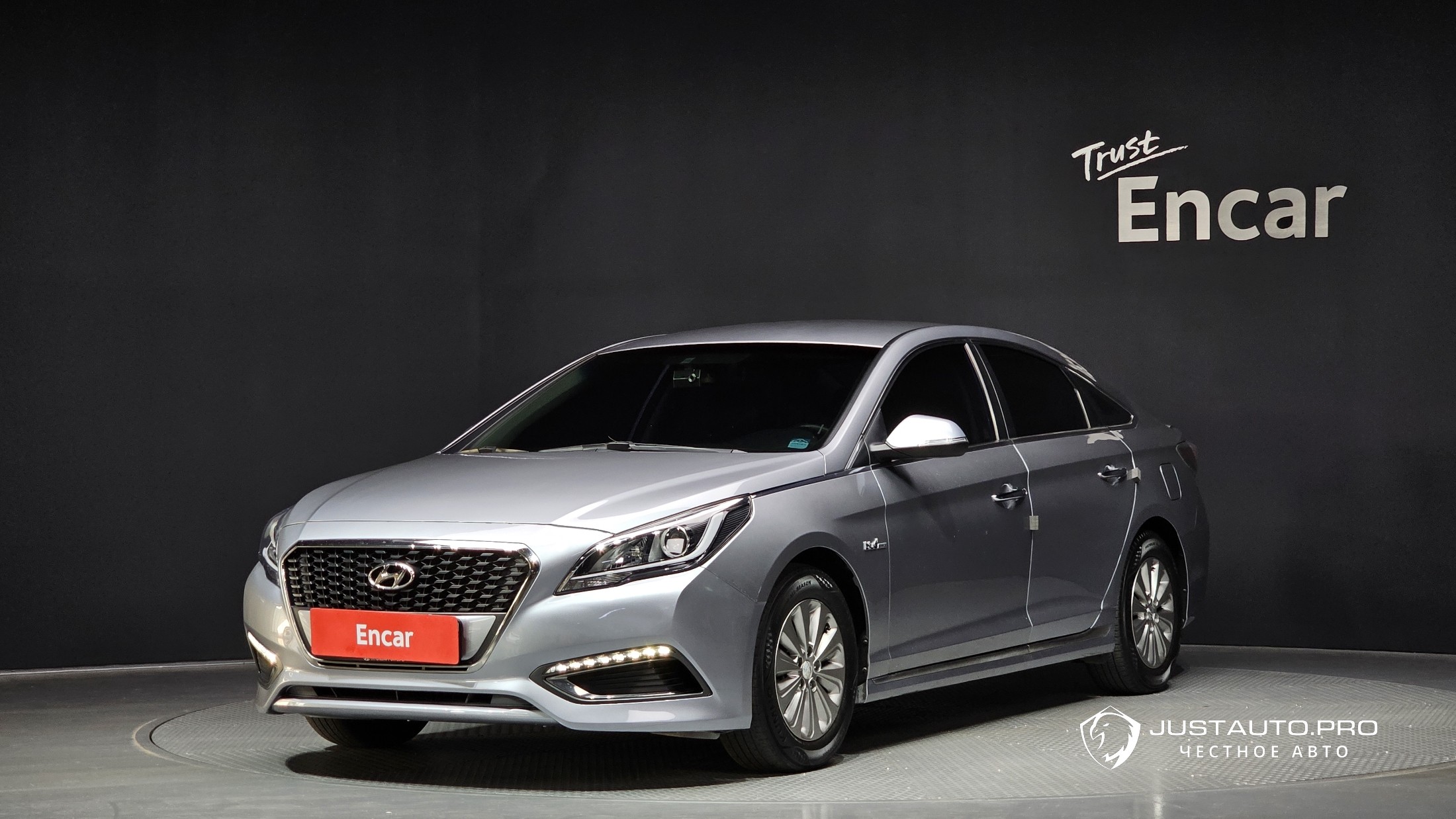 Автомобиль Hyundai Sonata