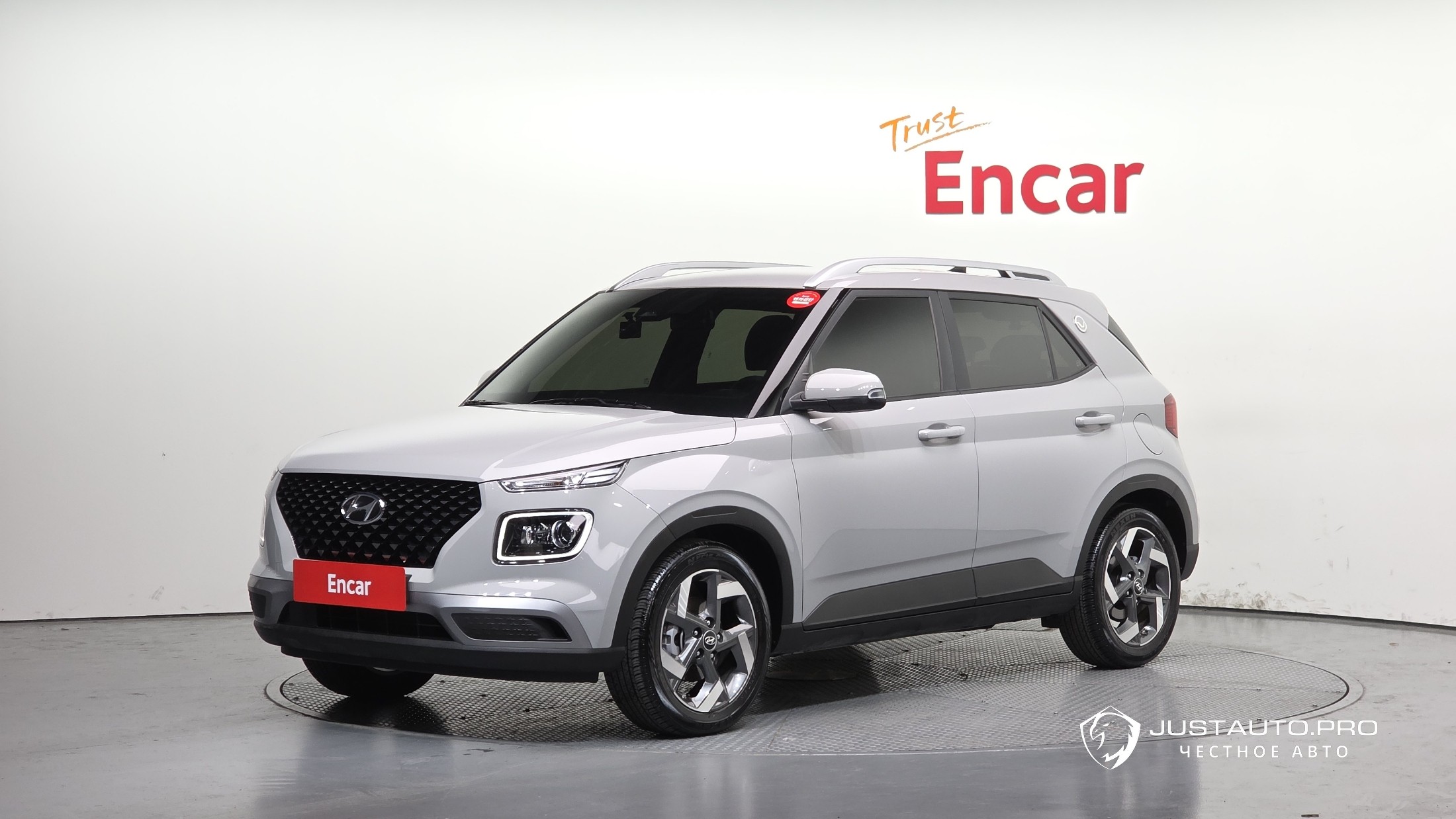 Автомобиль Hyundai Venue