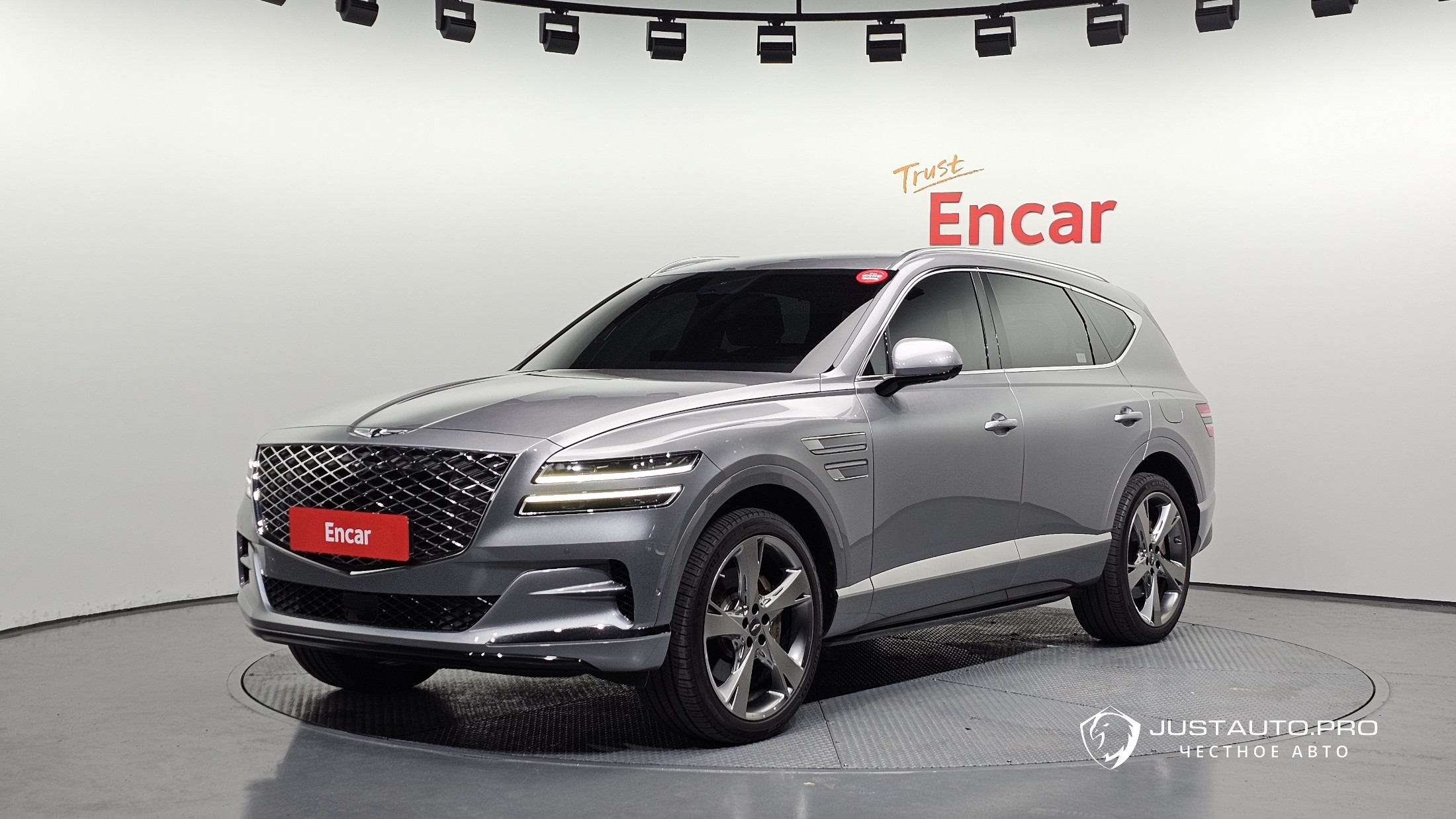 Автомобиль Genesis GV80