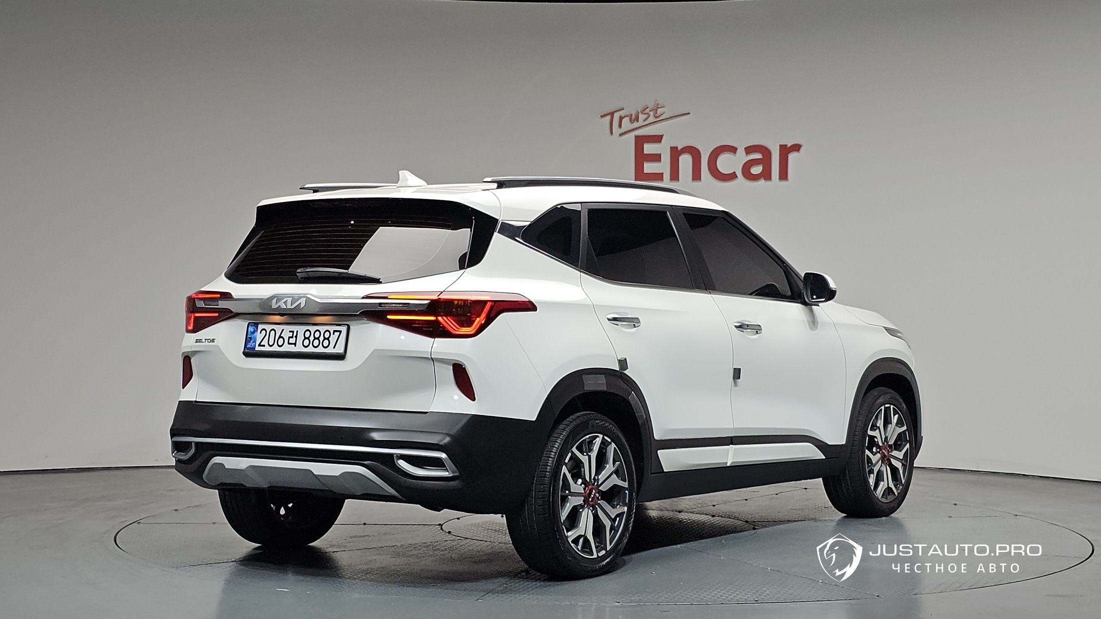 Автомобиль Kia Seltos