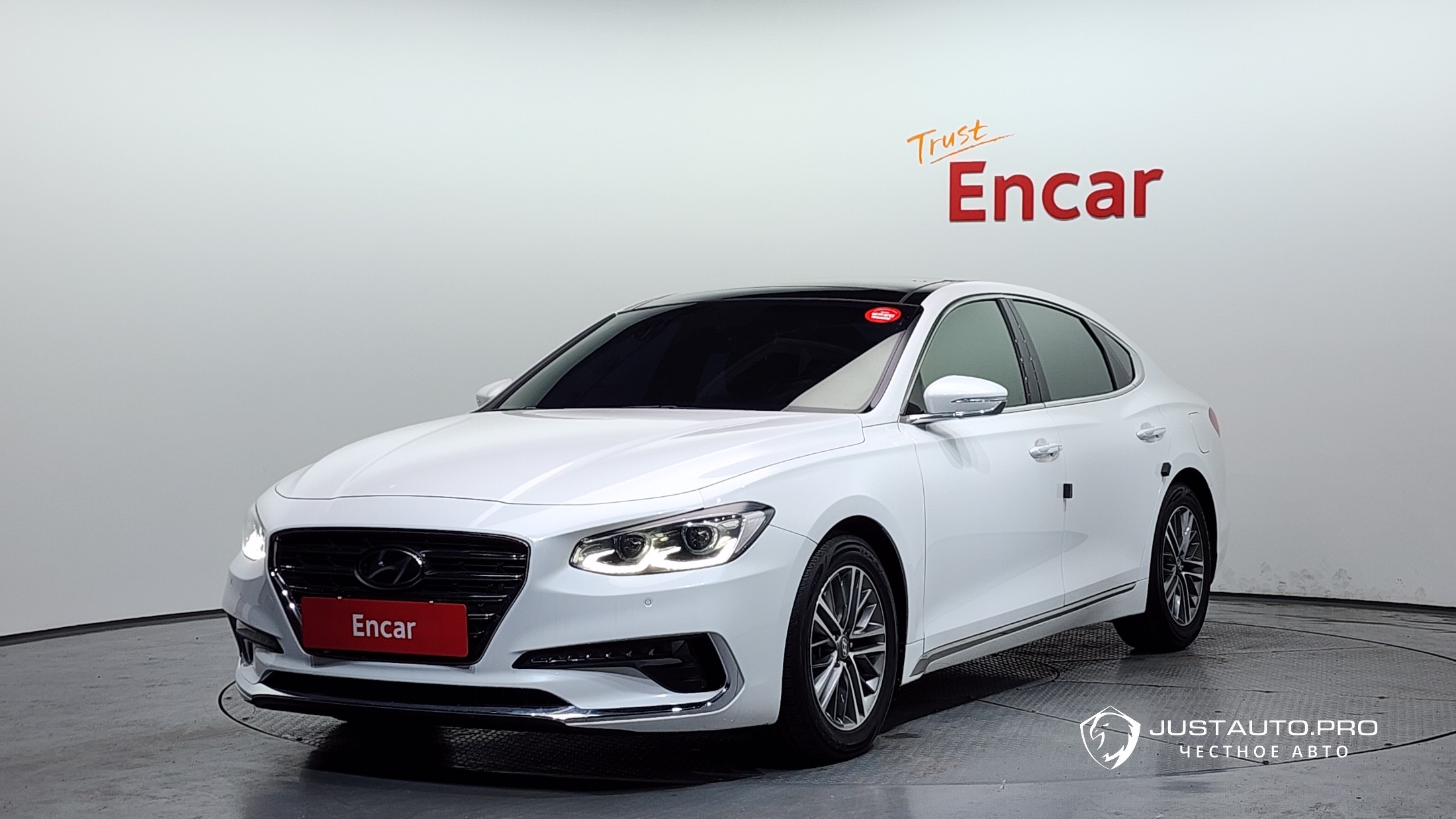 Автомобиль Hyundai Grandeur