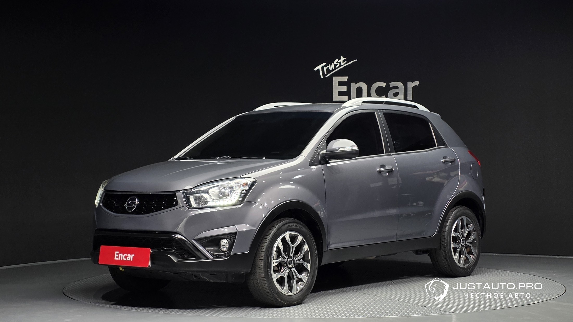 Автомобиль KG_Mobility_Ssangyong KORANDO