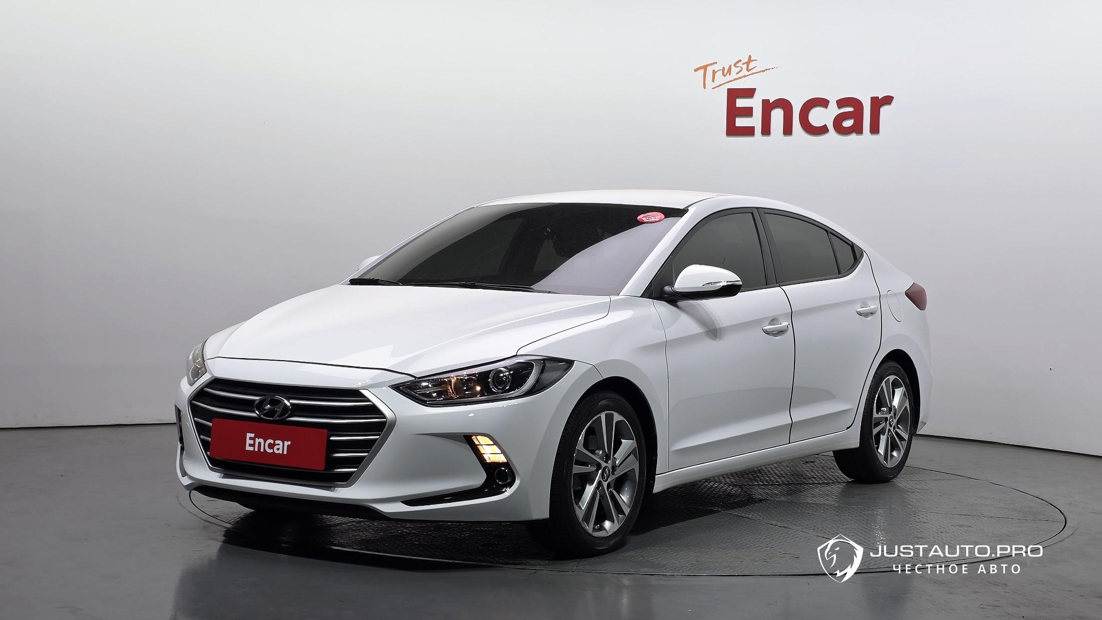 Автомобиль Hyundai AVANTE