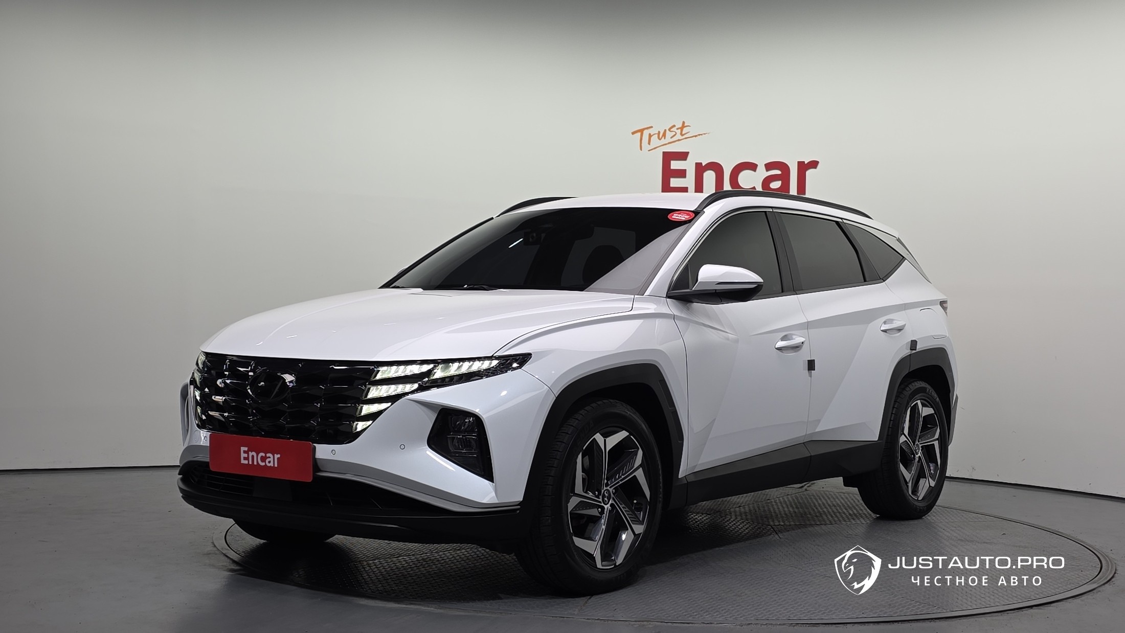 Автомобиль Hyundai Tucson