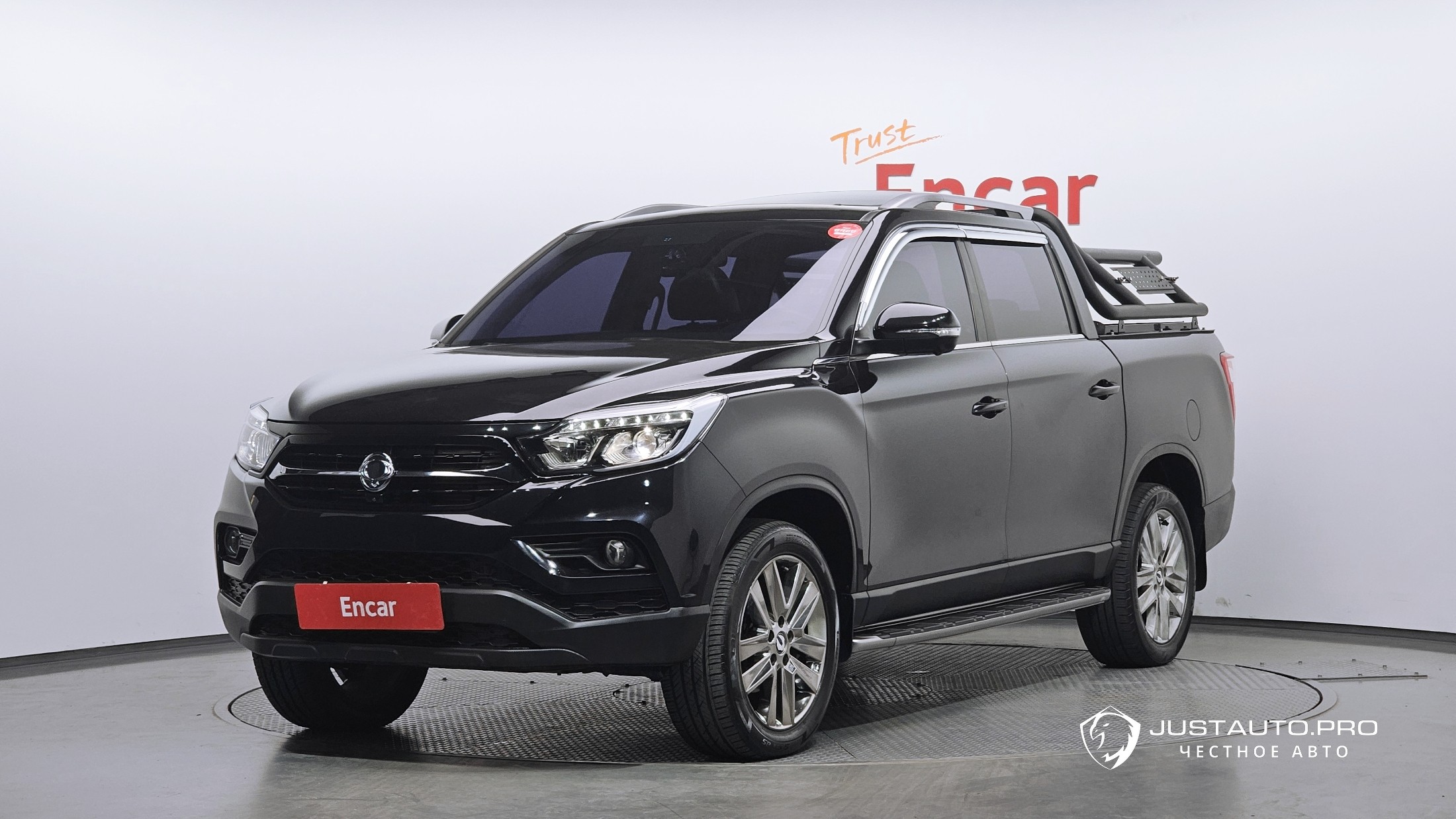 Автомобиль KG_Mobility_Ssangyong Rexton