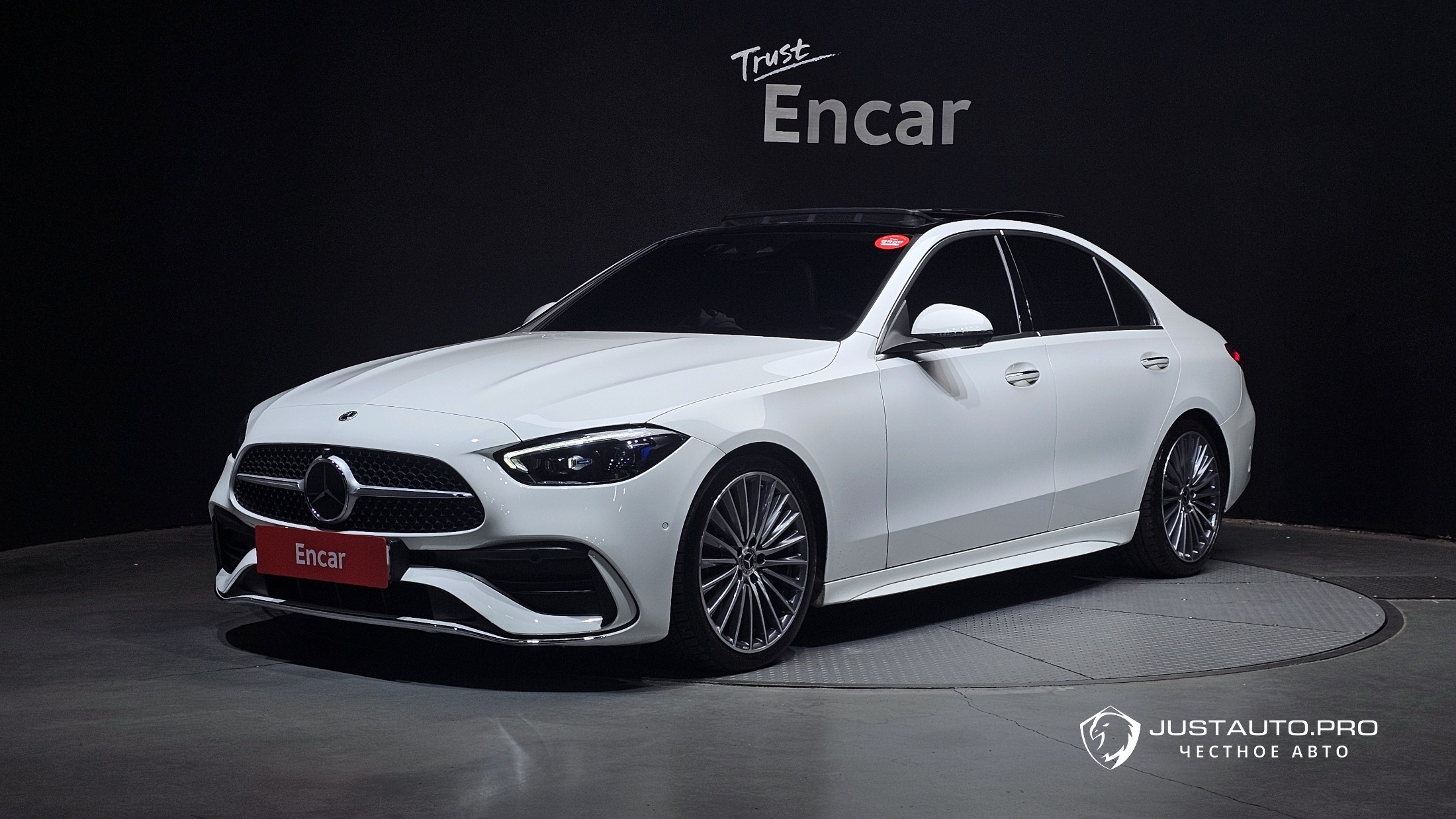 Автомобиль Mercedes-Benz C-Class
