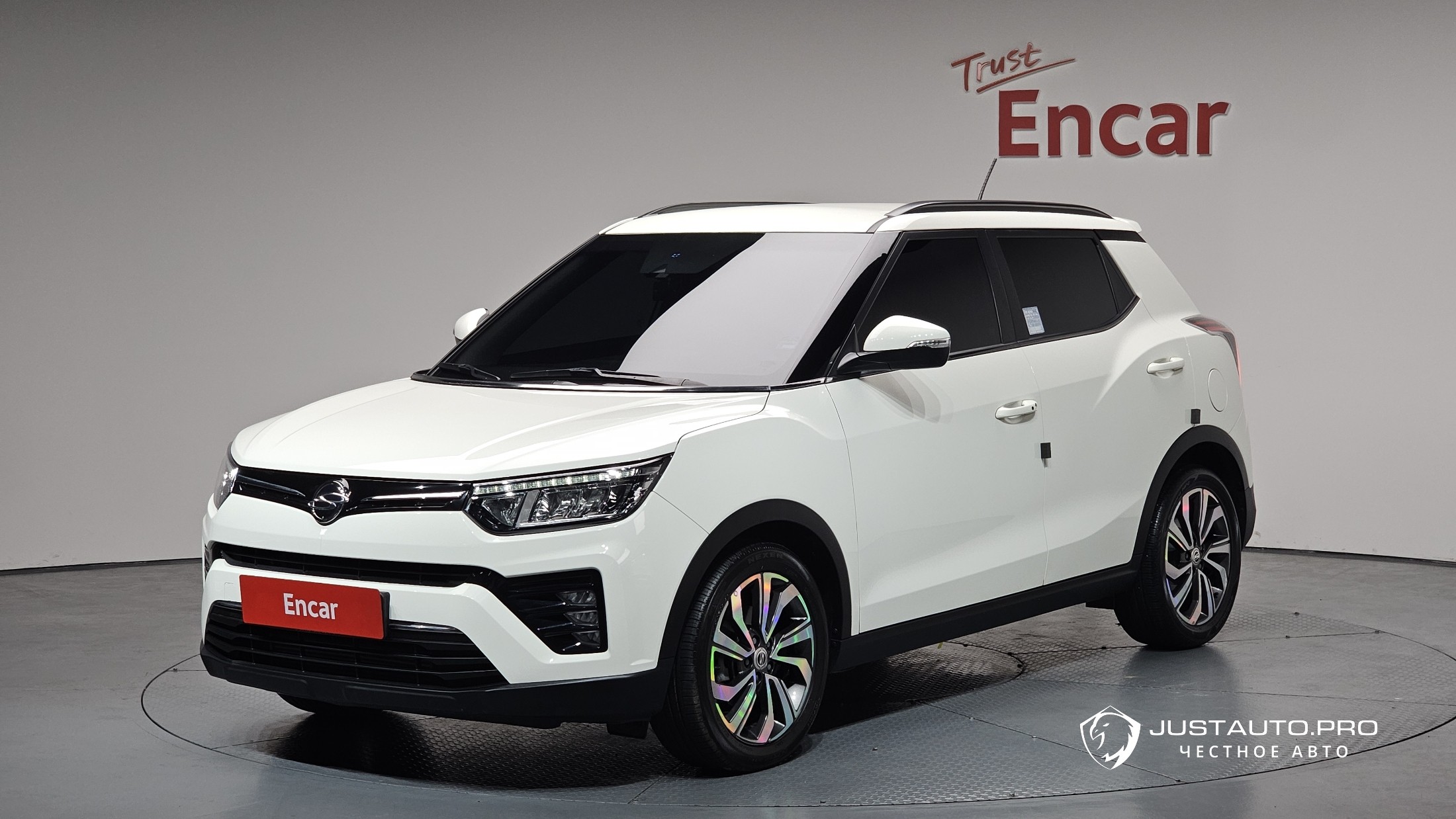 Автомобиль KG_Mobility_Ssangyong TIBOLI