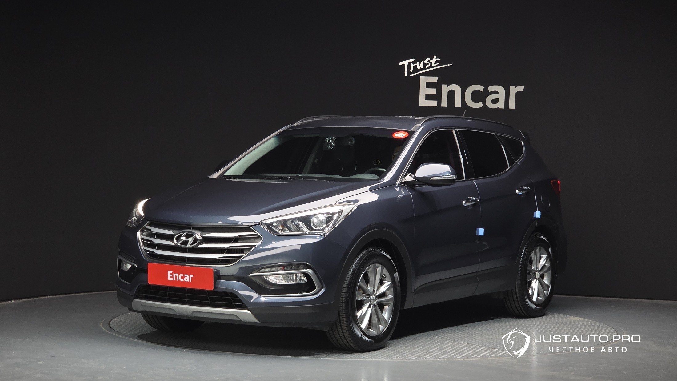 Автомобиль Hyundai Santafe