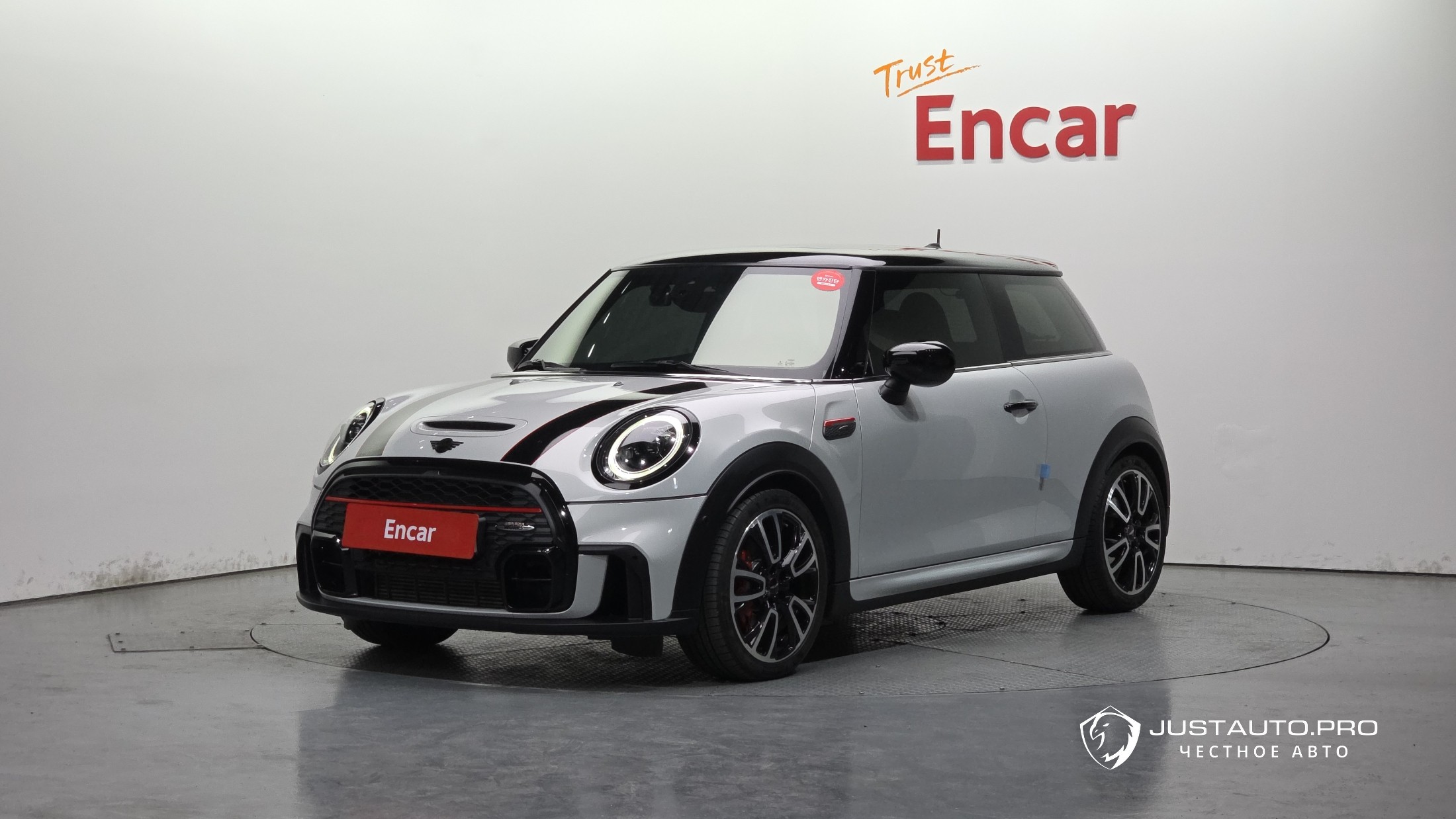 Автомобиль Mini Cooper