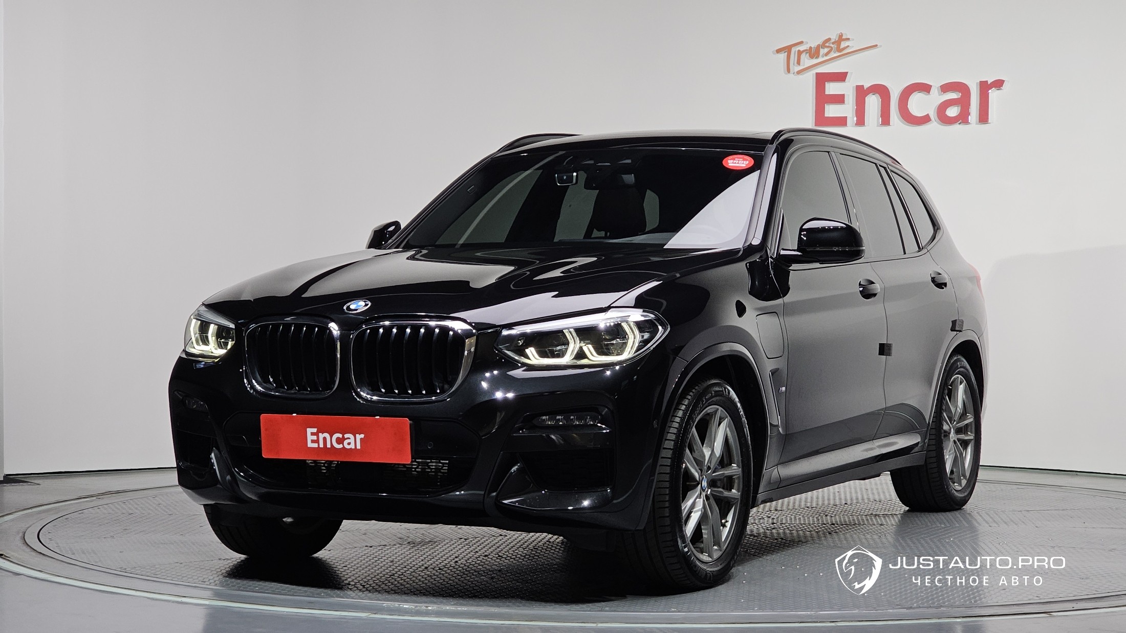 Автомобиль BMW X3