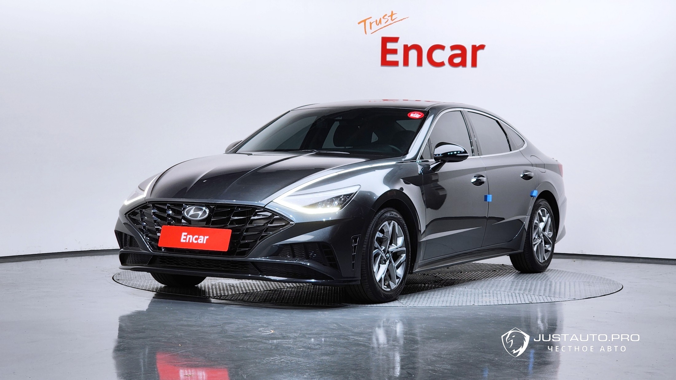 Автомобиль Hyundai Sonata