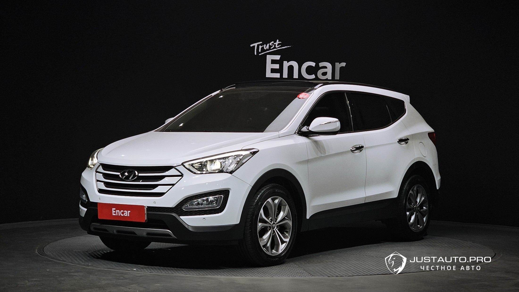 Автомобиль Hyundai Santafe