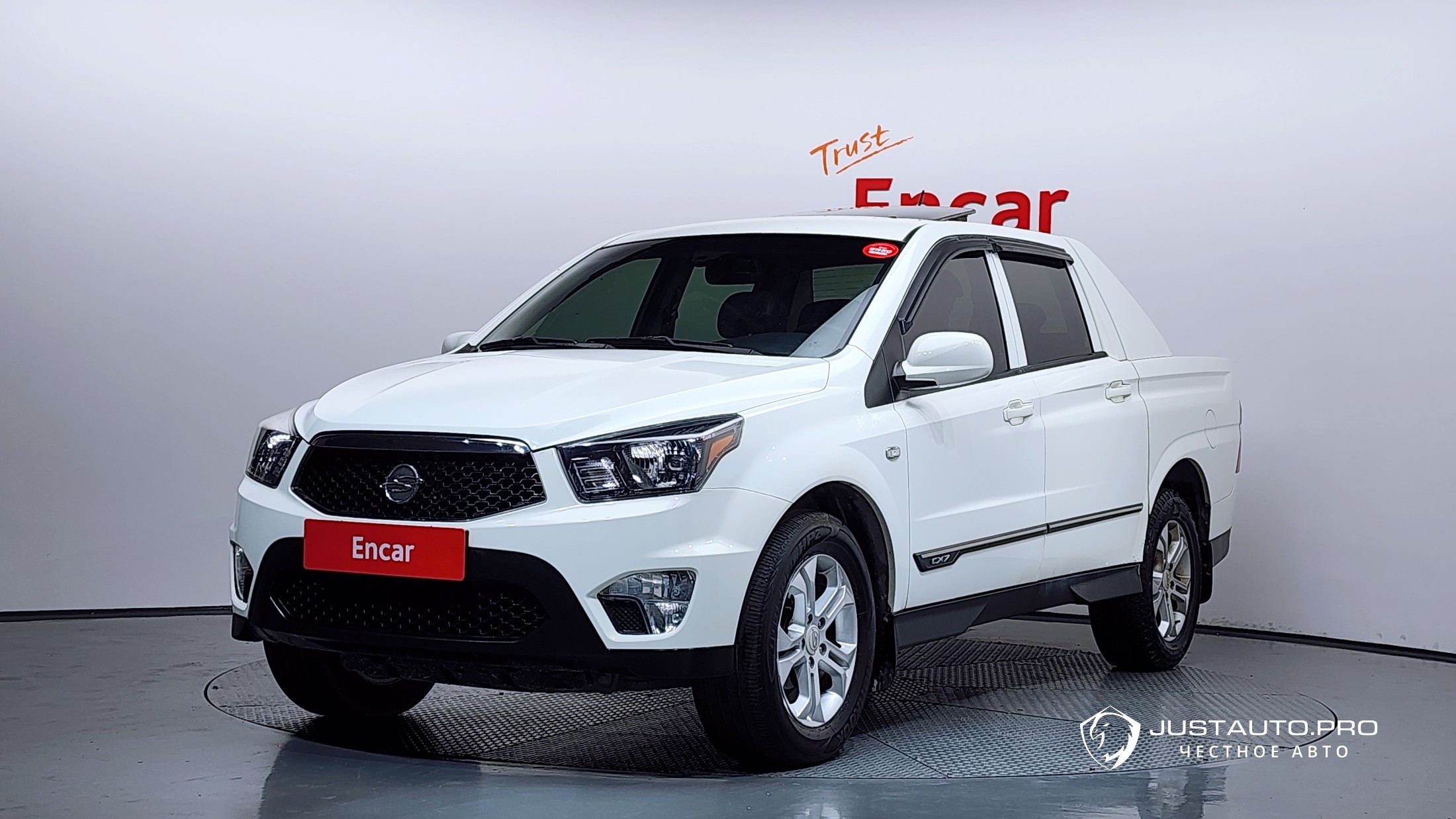Автомобиль KG_Mobility_Ssangyong KORANDO