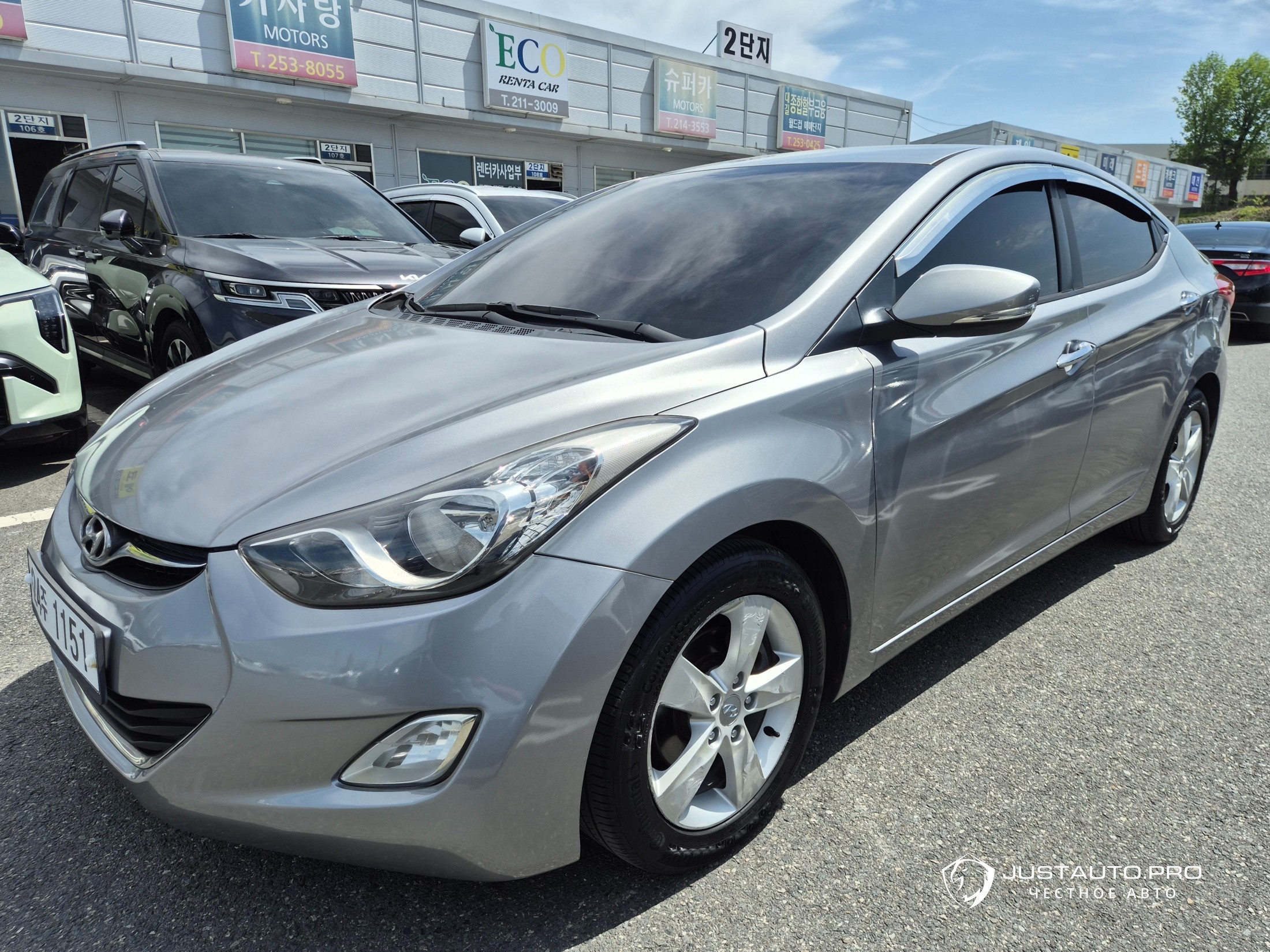 Автомобиль Hyundai AVANTE