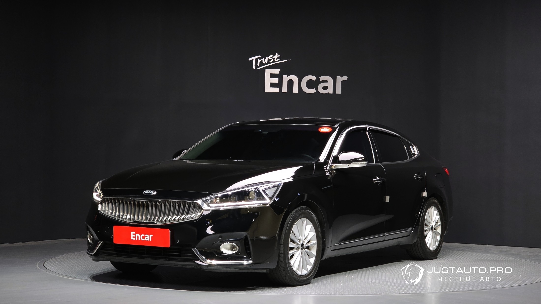 Автомобиль Kia K7