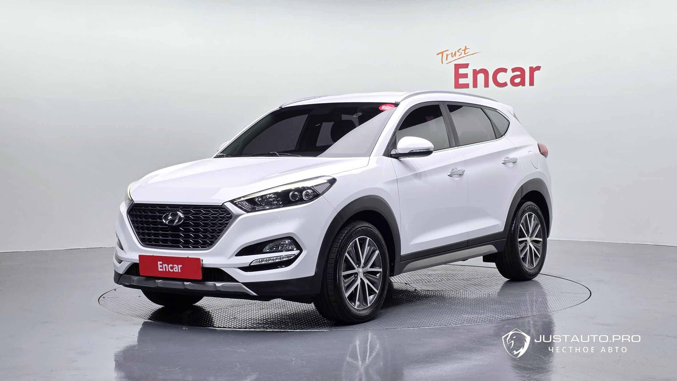 Автомобиль Hyundai Tucson