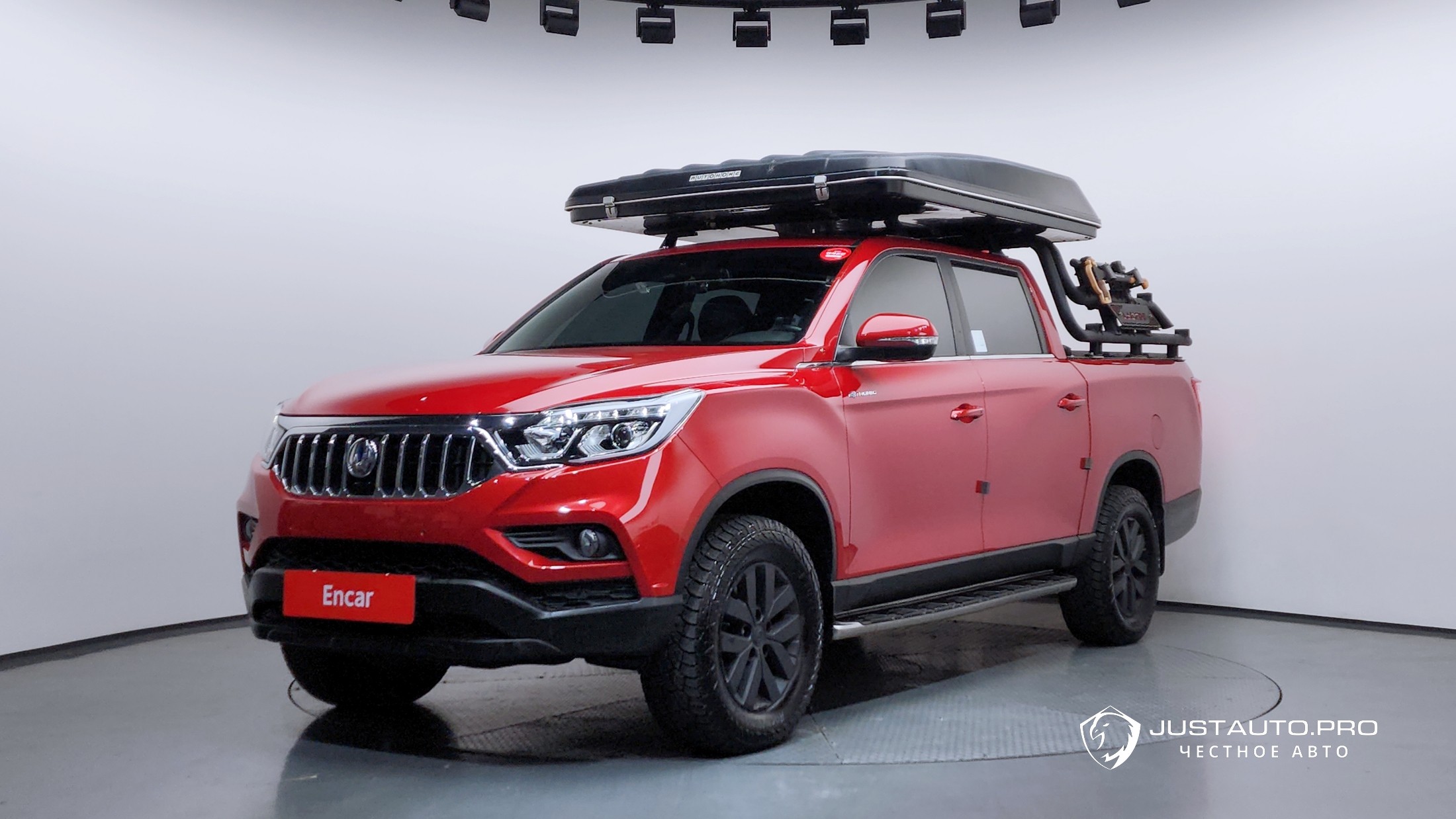 Автомобиль KG_Mobility_Ssangyong Rexton